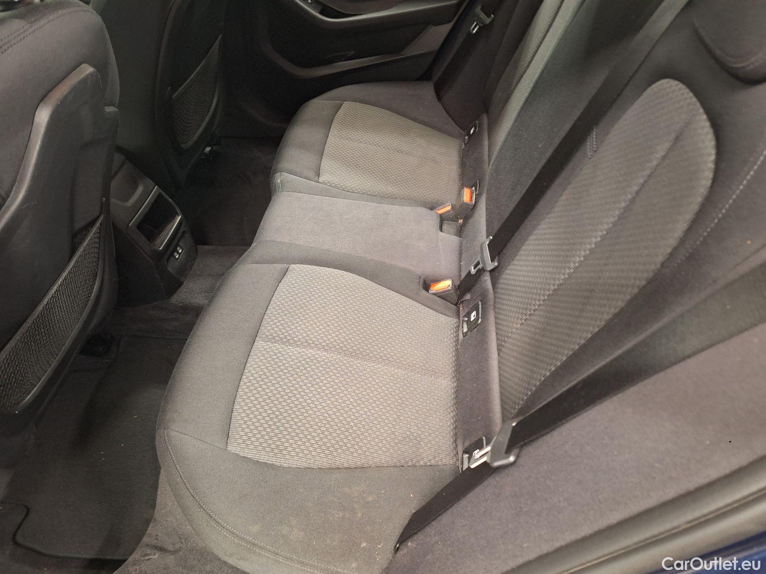  Bmw  Serie 1 BMW, 1-serie '19, BMW 1 Reeks Hatch 120d (140 kW) 5d #54