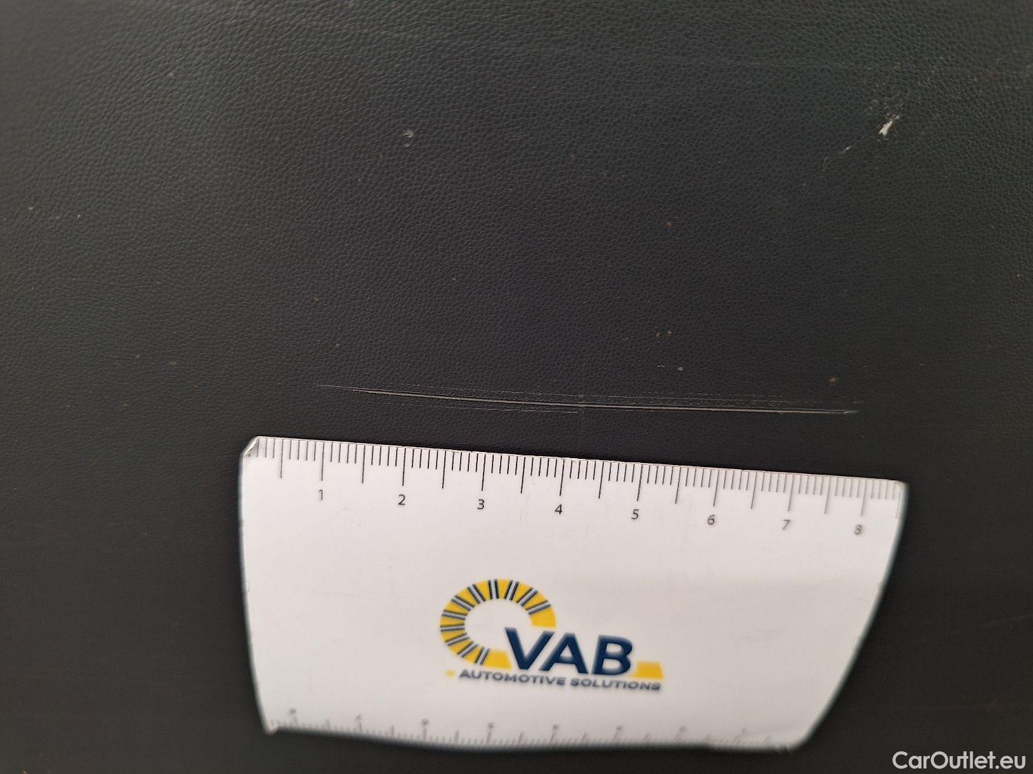  Ford  Transit Ford, _ FL'19, Ford  350M 2.0TD 130pk 96kW M6 Trend 4d #40