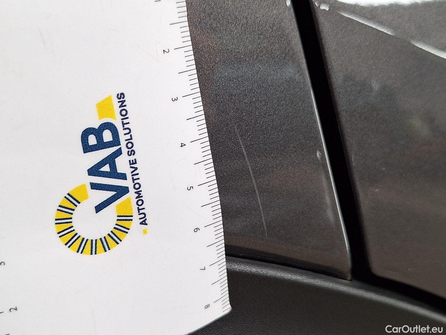  Peugeot  2008 Peugeot,  '19, Peugeot  1.5 BlueHDi 81kW S&S Allure Pack 5d #2