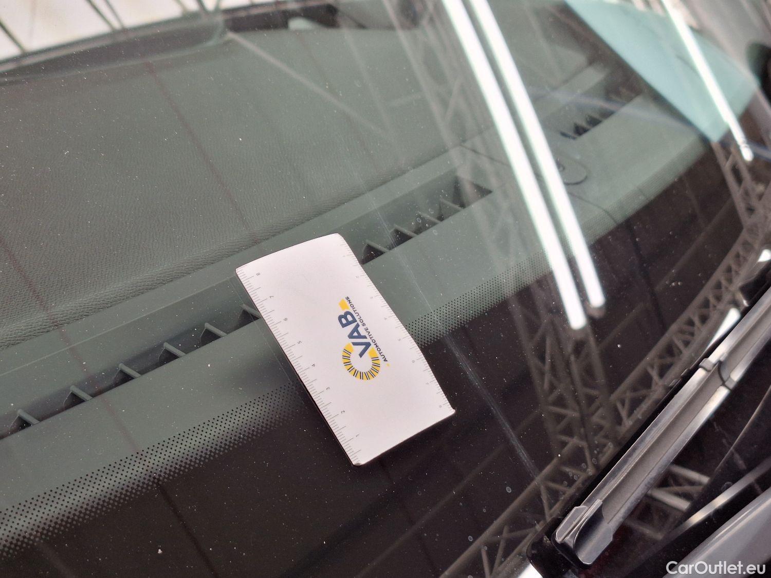  Peugeot  2008 Peugeot,  '19, Peugeot  1.5 BlueHDi 81kW S&S Allure Pack 5d #32