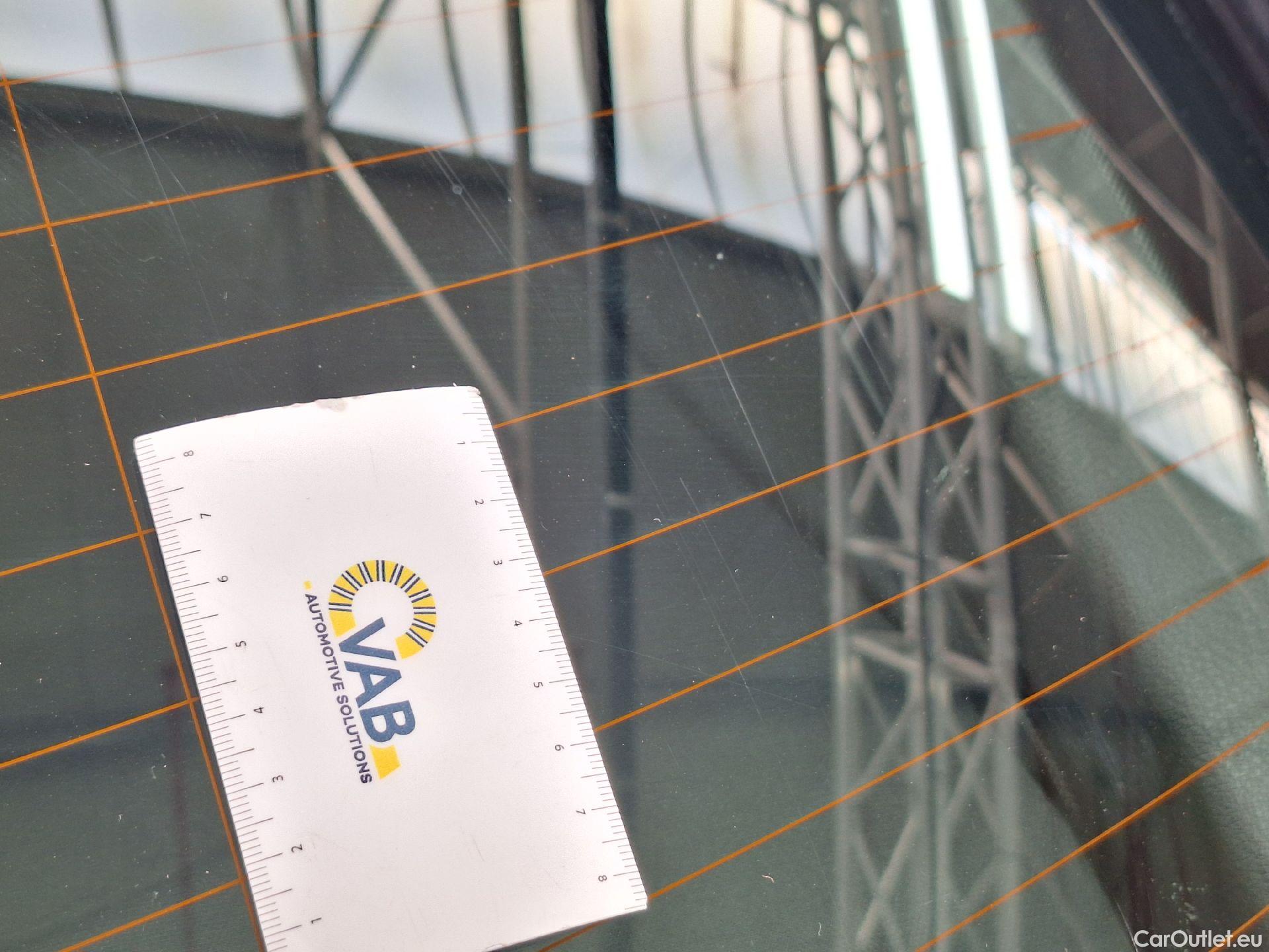  Audi  Q3 Audi,  '18, Audi  35 TDI S Tronic Business Edition 5d #50