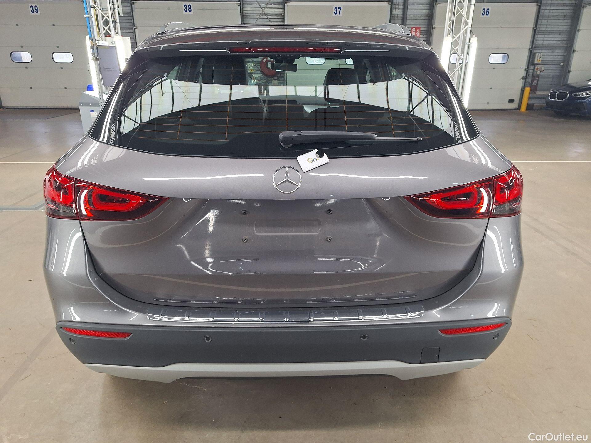  Mercedes  GLA Mercedes,  '20, Mercedes-Benz   200 d Business Solution 5d #1