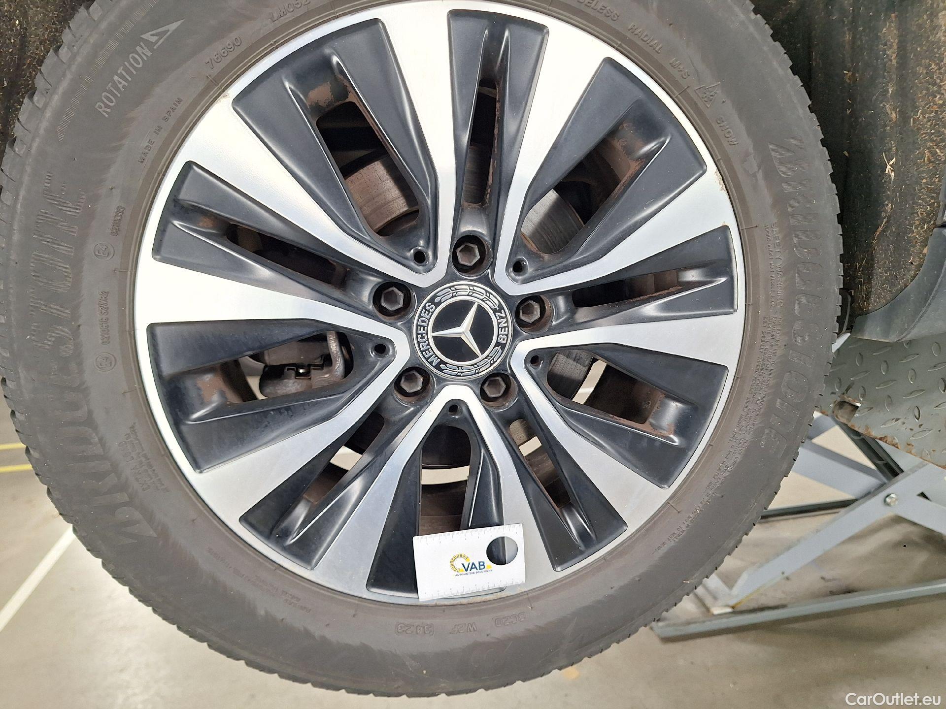  Mercedes  B-Klasse Mercedes, B-Class '18, Mercedes-Benz  B 180 Business Solution 5d #73