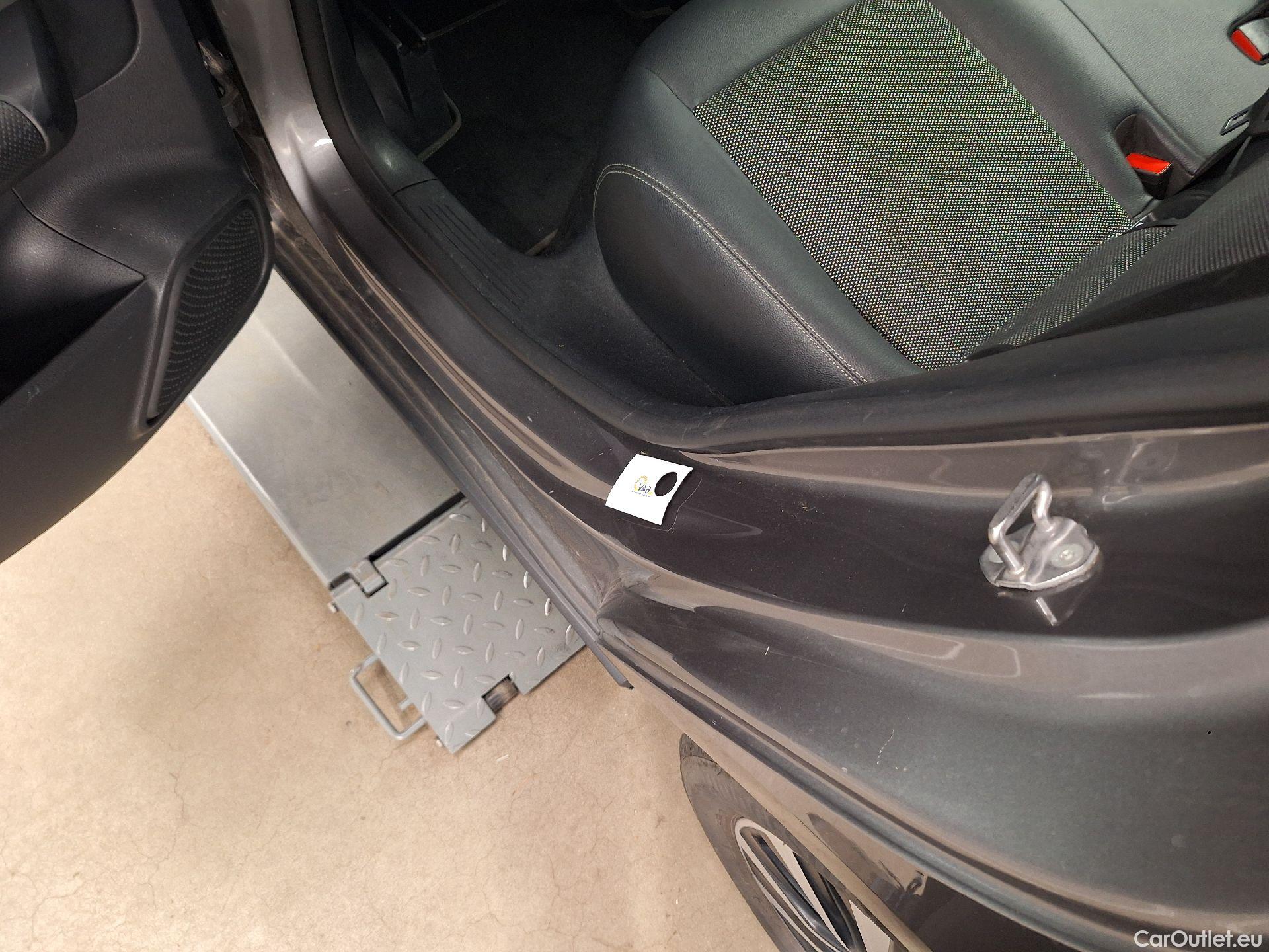  Mercedes  B-Klasse Mercedes, B-Class '18, Mercedes-Benz  B 180 Business Solution 5d #19