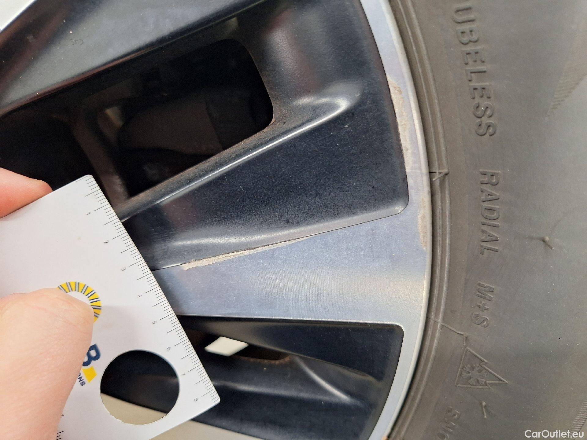  Mercedes  B-Klasse Mercedes, B-Class '18, Mercedes-Benz  B 180 Business Solution 5d #72