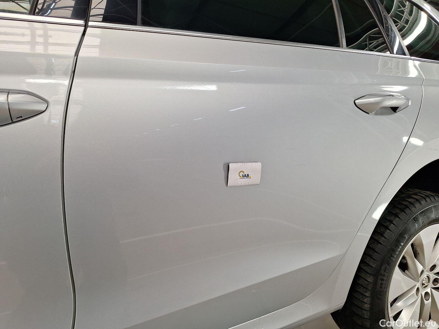  Skoda  Octavia Skoda,  Combi '20, Skoda  Combi 2.0 CRTDI 85kW Ambition 5d #29