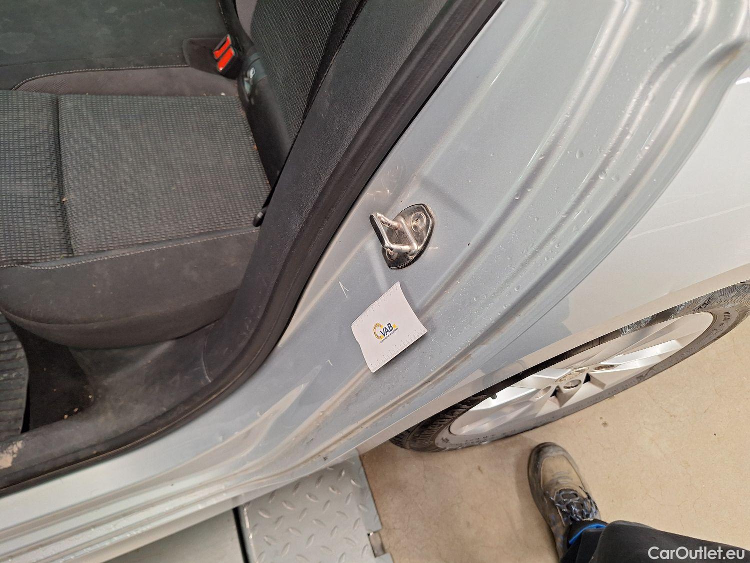  Skoda  Octavia Skoda,  Combi '20, Skoda  Combi 2.0 CRTDI 85kW Ambition 5d #59