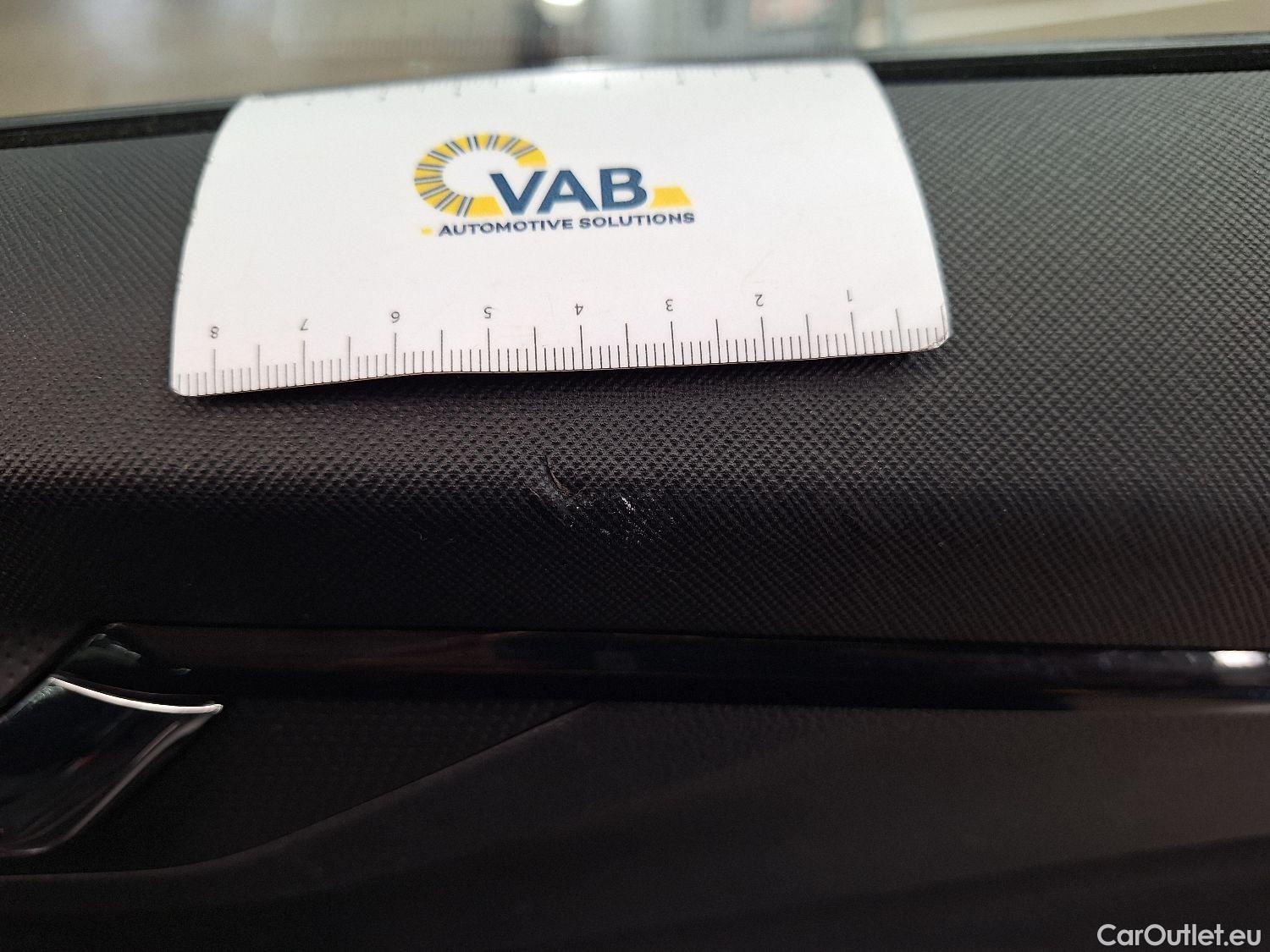  Skoda  KAMIQ Skoda,  '19, Skoda  1.0 TGI 66kW Clever 5d #81