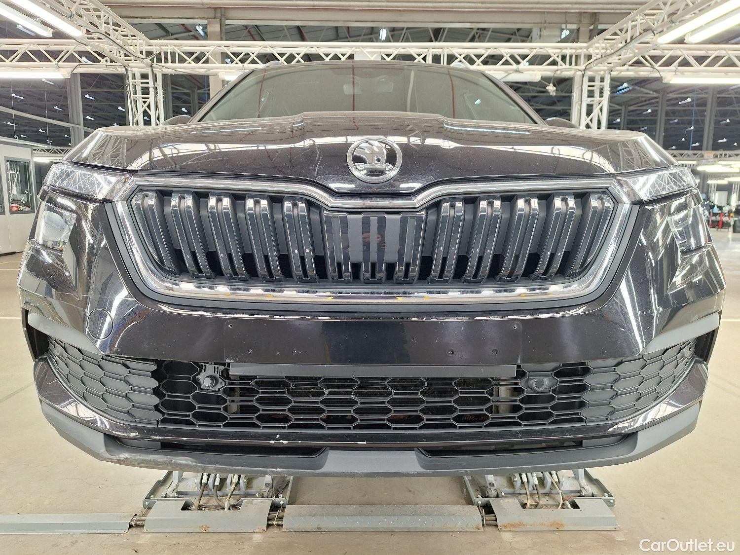  Skoda  KAMIQ Skoda,  '19, Skoda  1.0 TGI 66kW Clever 5d #63