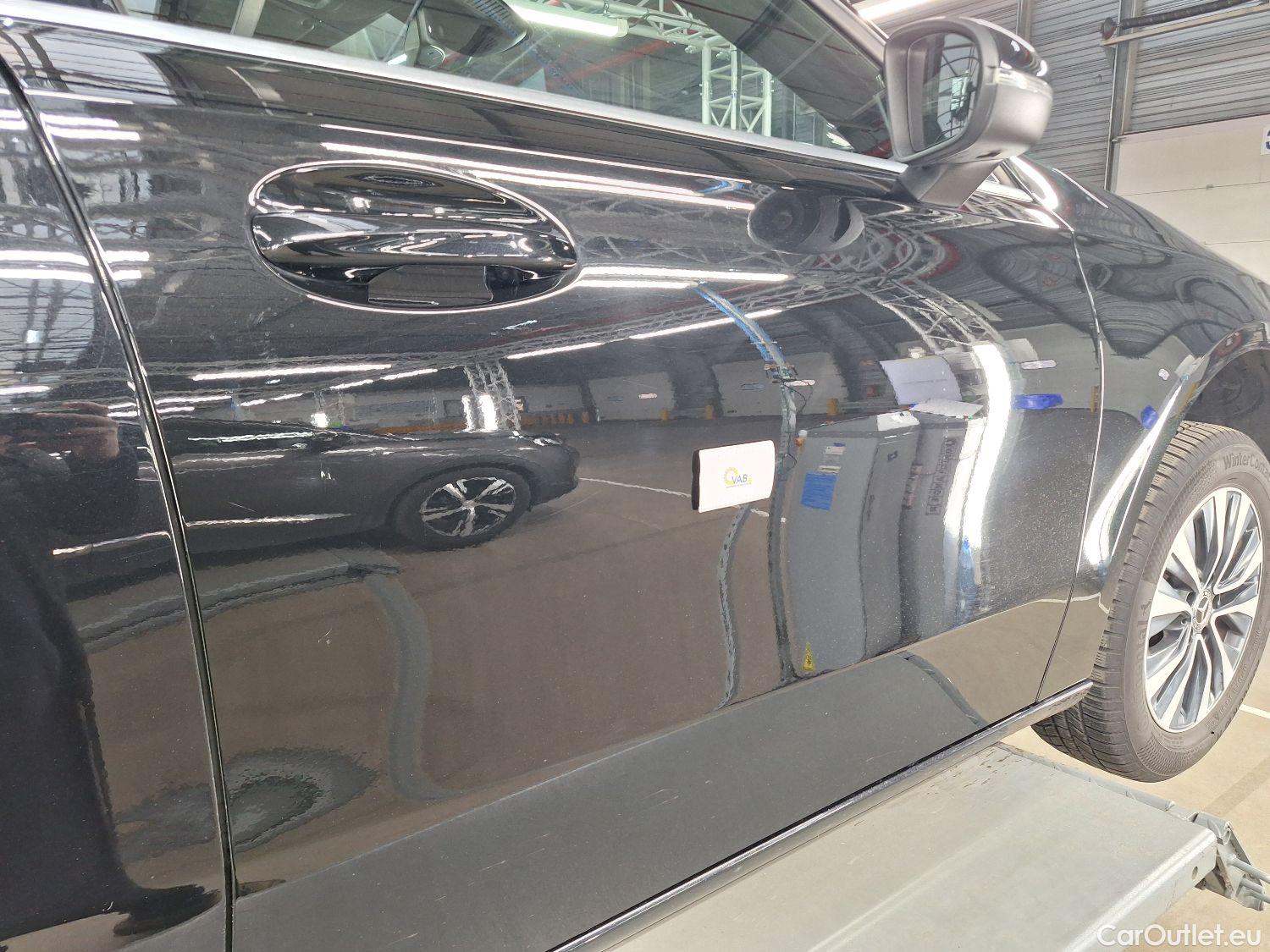  Mercedes  A-Klasse Mercedes, A-Class '18, Mercedes-Benz  A 180 Business Solution 5d #17