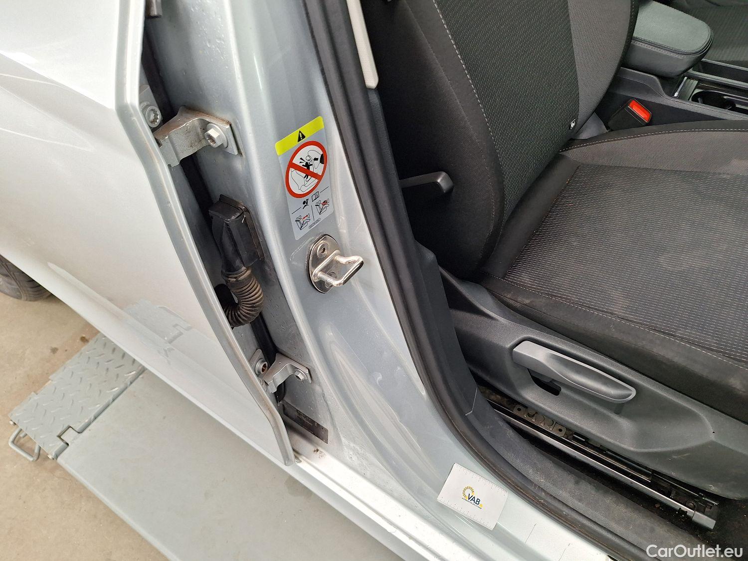  Skoda  Octavia Skoda,  Combi '20, Skoda  Combi 2.0 CRTDI 85kW Ambition 5d #38