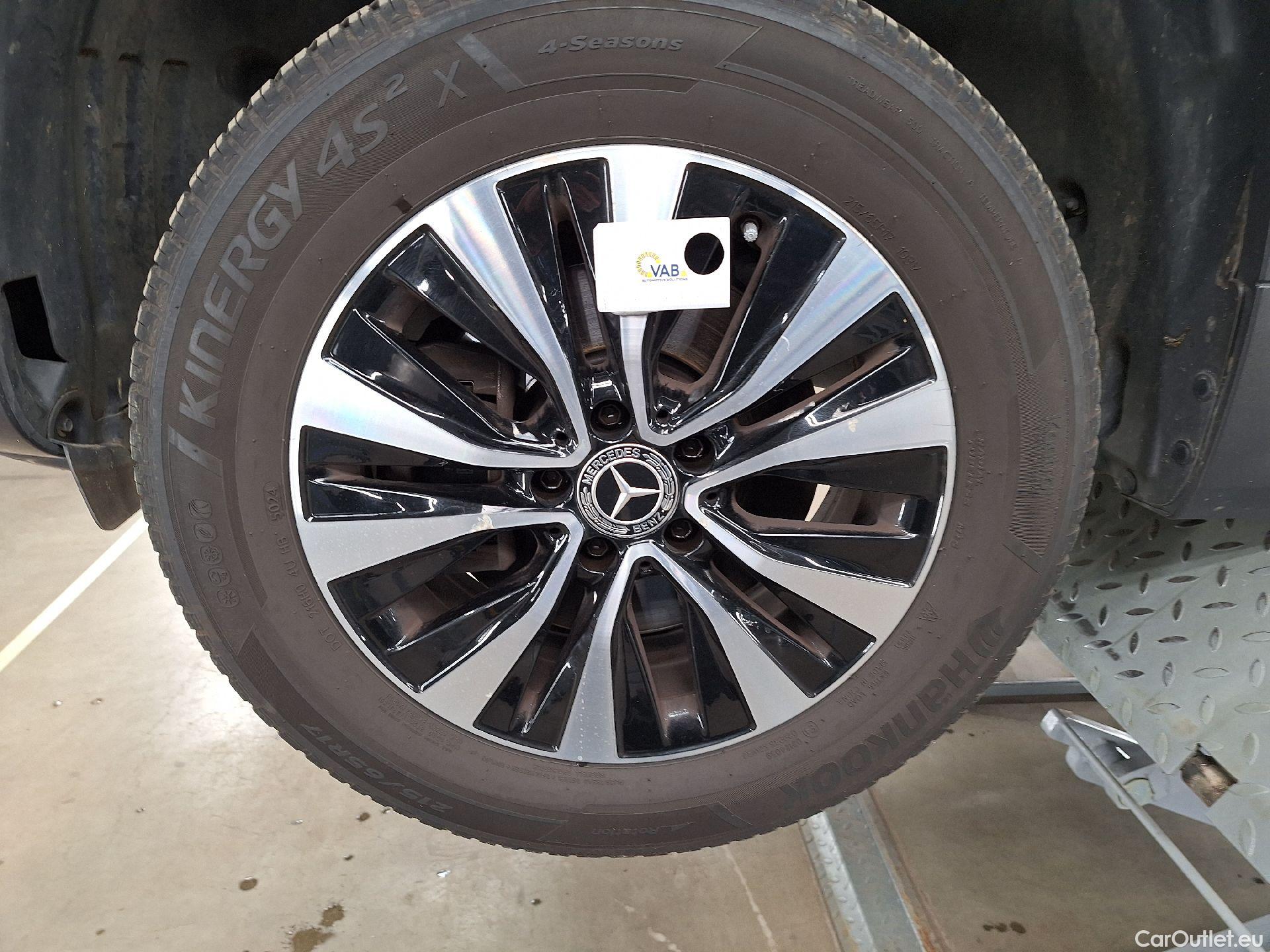  Mercedes  GLB Mercedes,  '19, Mercedes-Benz   180 d Business Solution 5d #13