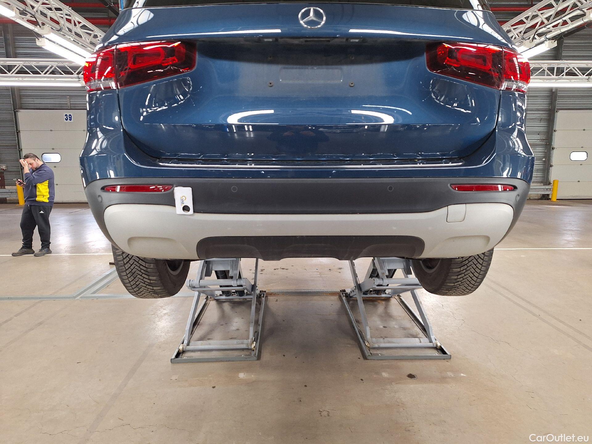  Mercedes  GLB Mercedes,  '19, Mercedes-Benz   180 d Business Solution 5d #17