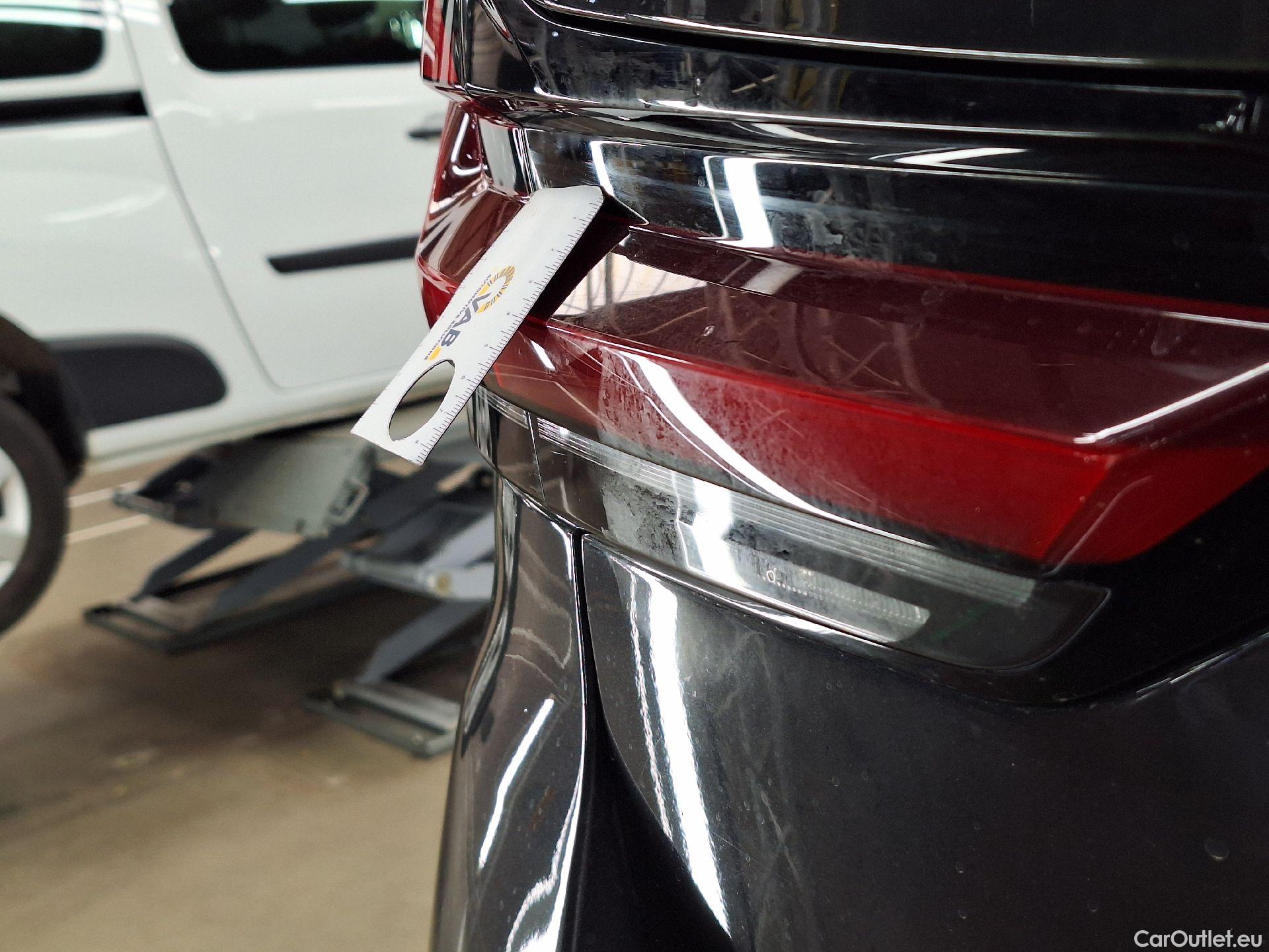  Bmw  Serie 5 BMW, 5-serie To FL'20, BMW 5 Reeks Touring 520d Aut. (120 kW) 5d #14