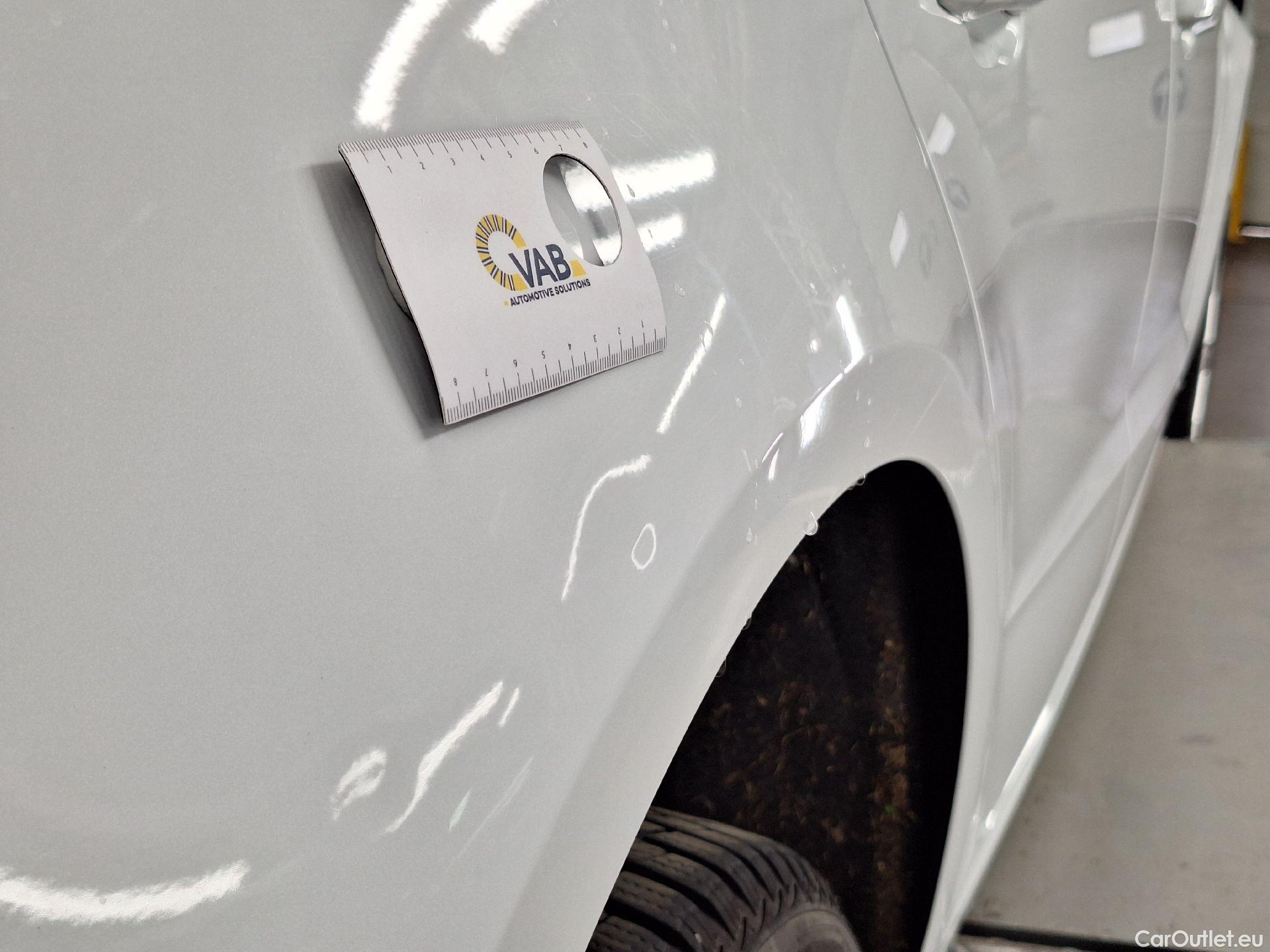  Audi  A3 Audi,  Sportback FL'16, Audi  Sportback 1.6 30 TDi 85kW 5d #24