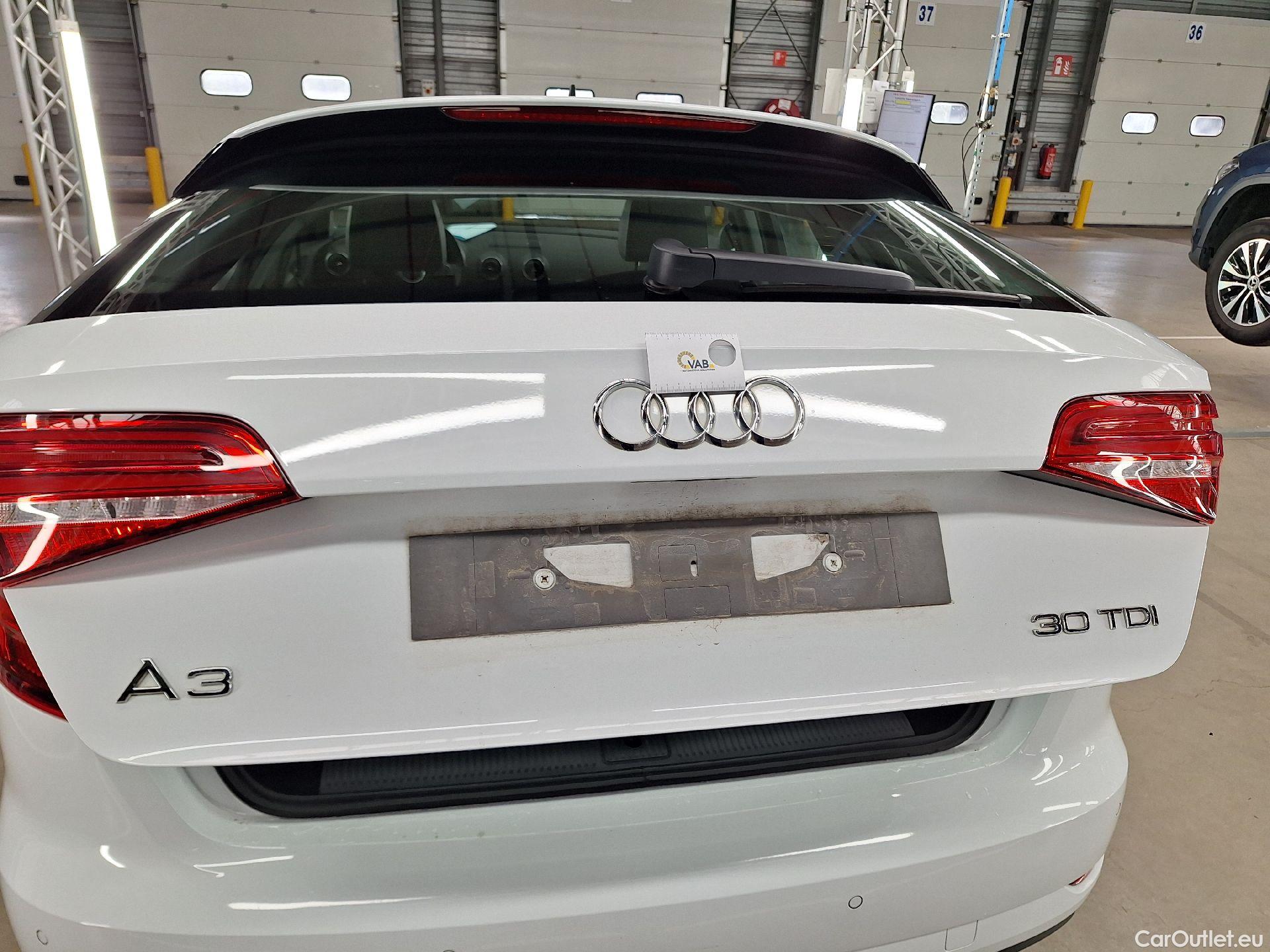  Audi  A3 Audi,  Sportback FL'16, Audi  Sportback 1.6 30 TDi 85kW 5d #6