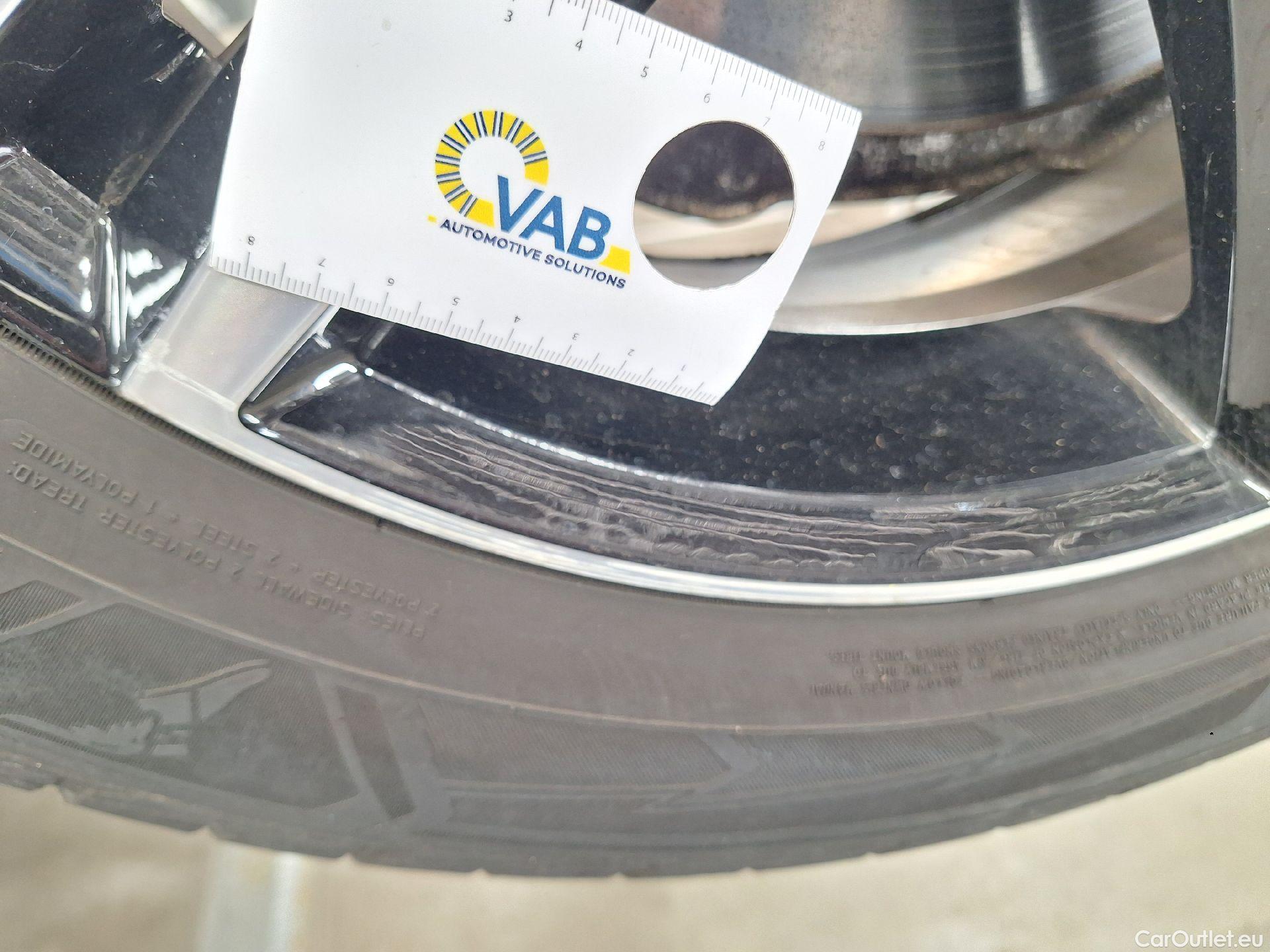  Volvo  XC60 Volvo,  FL'21, Volvo  B4 D Geartronic R-Design 5d #62