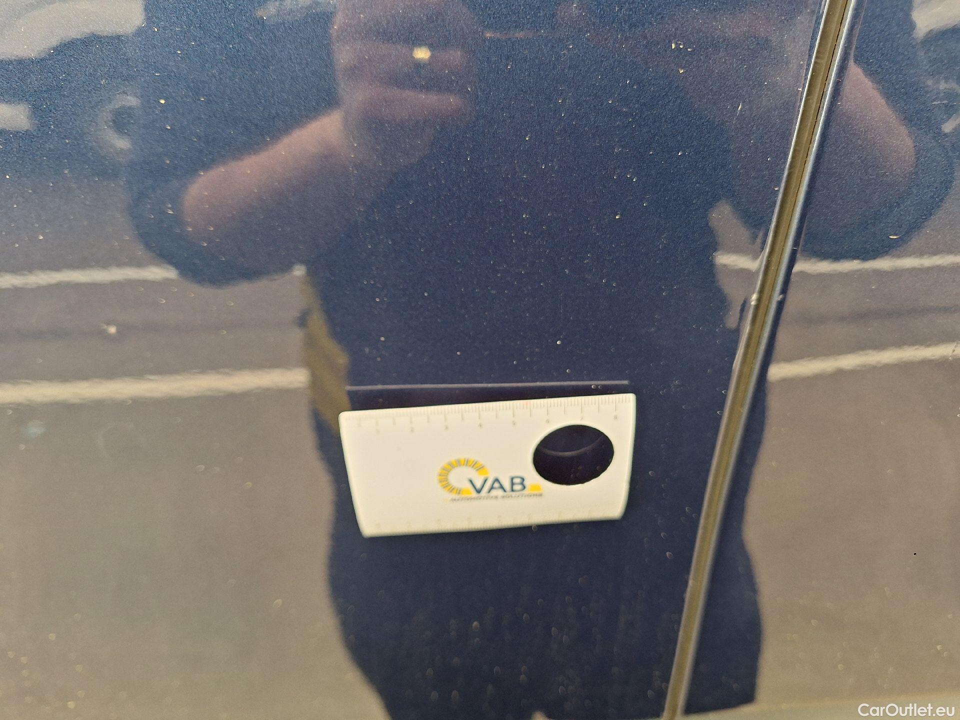  Bmw  X1 BMW,  FL'19, BMW  sDrive16dA (85 kW) 5d #14