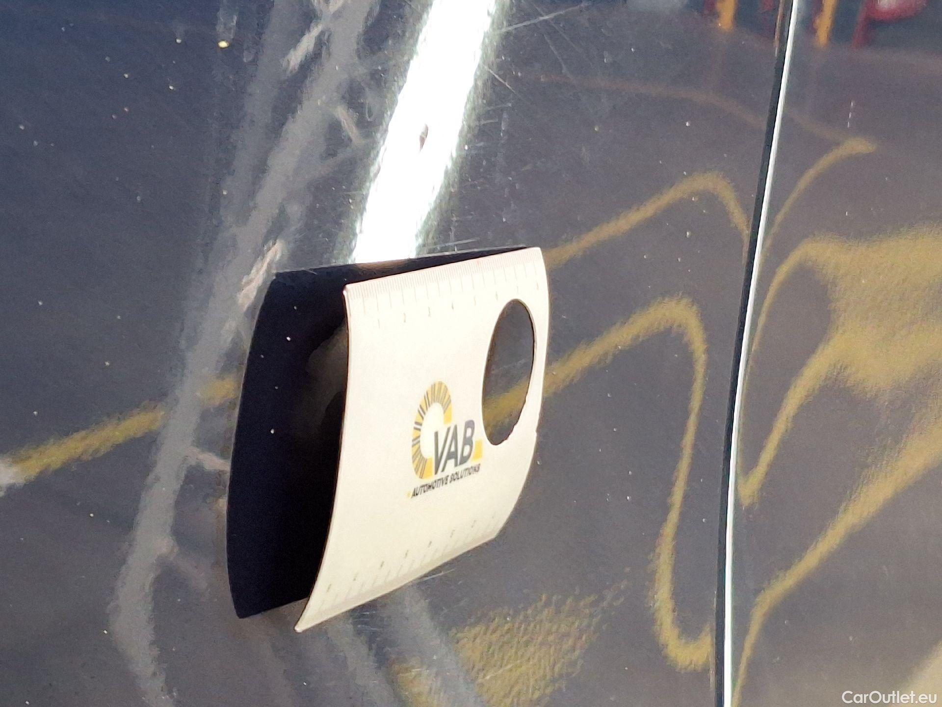  Bmw  X1 BMW,  FL'19, BMW  sDrive16dA (85 kW) 5d #13