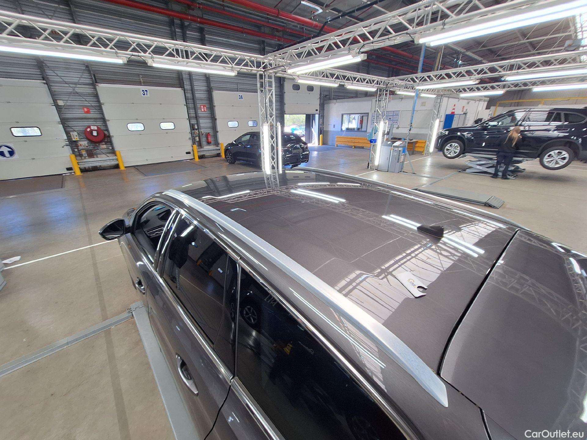  Peugeot  308 Peugeot,  SW FL'17, Peugeot  SW 1.5 BlueHDi 130 S&S EAT8 Allure 5d #1