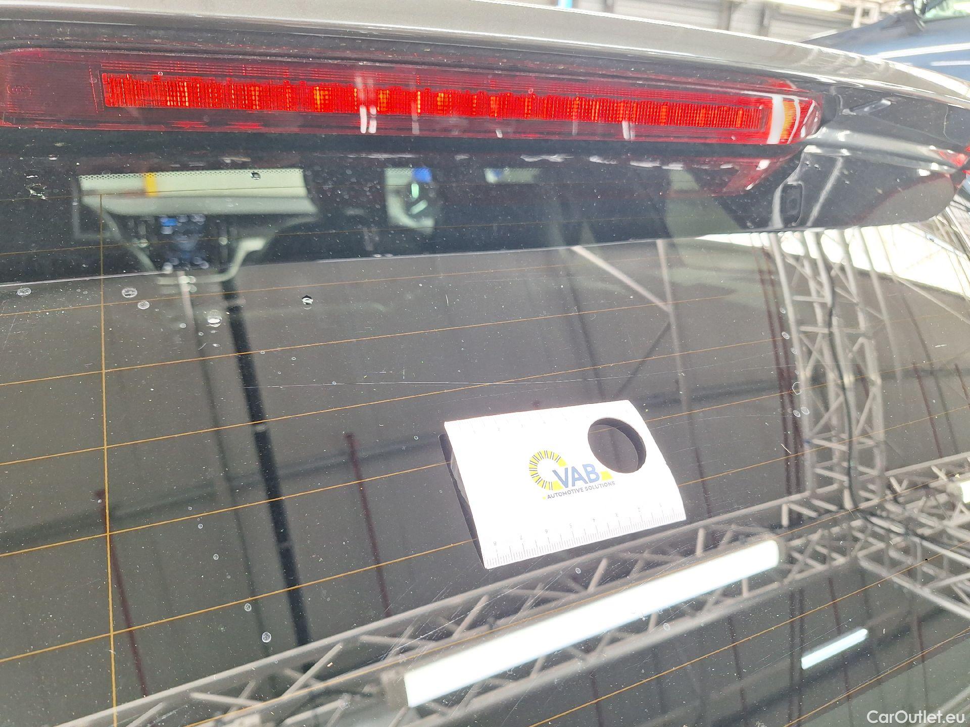  Volvo  XC60 Volvo,  FL'21, Volvo  B4 D Geartronic R-Design 5d #12