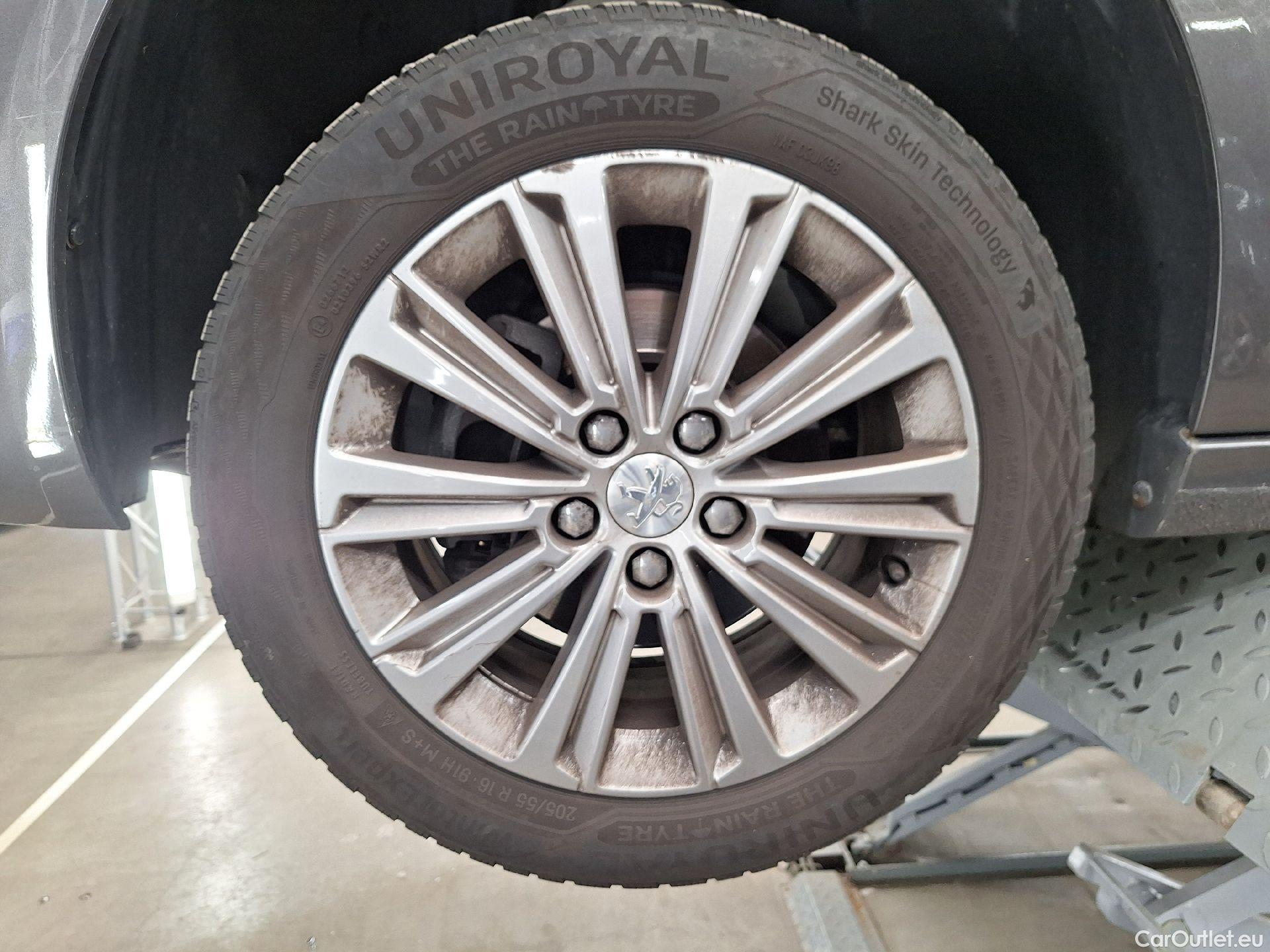  Peugeot  308 Peugeot,  SW FL'17, Peugeot  SW 1.5 BlueHDi 130 S&S EAT8 Allure 5d #18