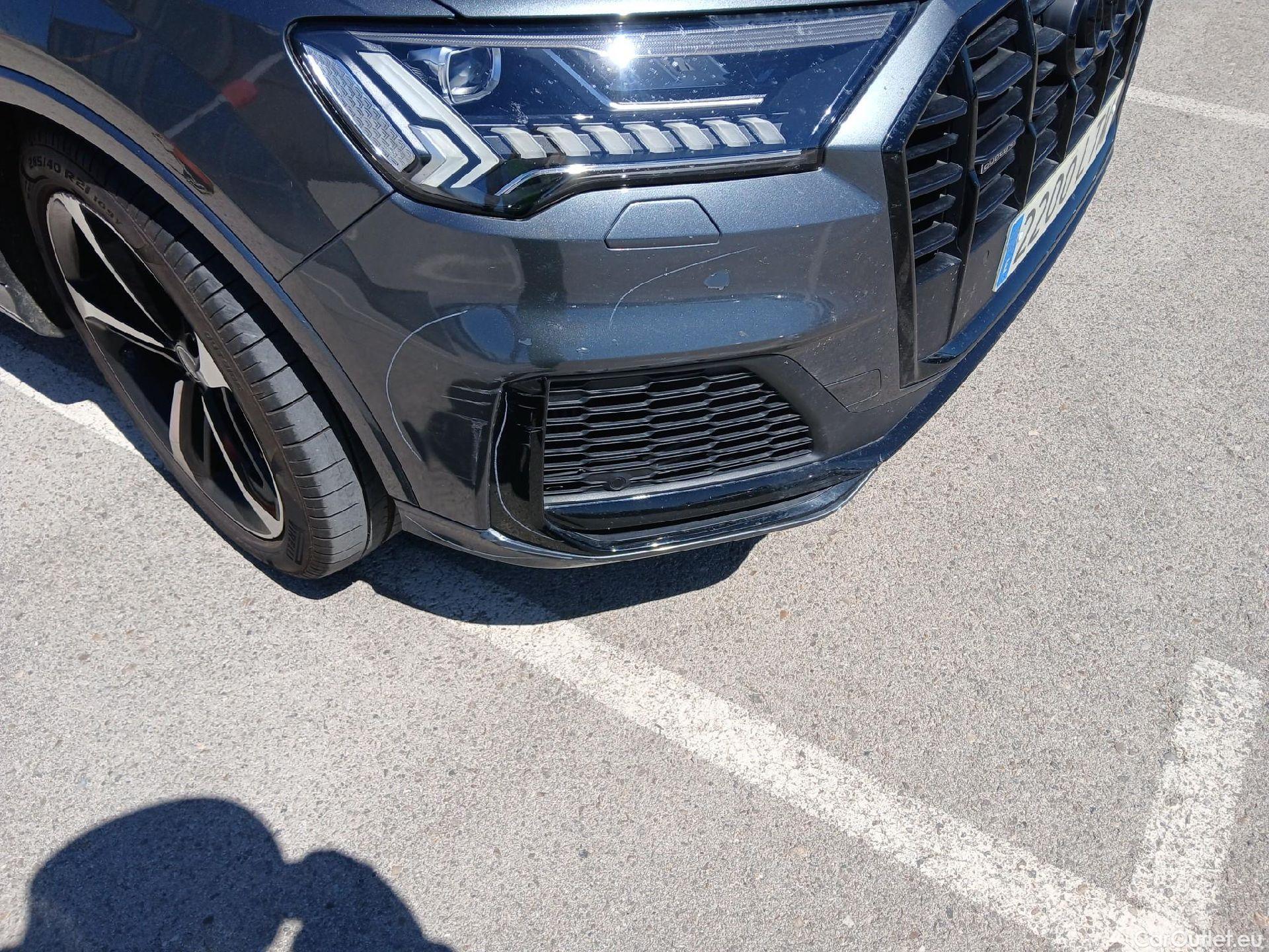  Audi  Q7 AUDI  / 2019 / 5P / todoterreno Black line 55 TFSIe 280kW(381CV) qua tip #11