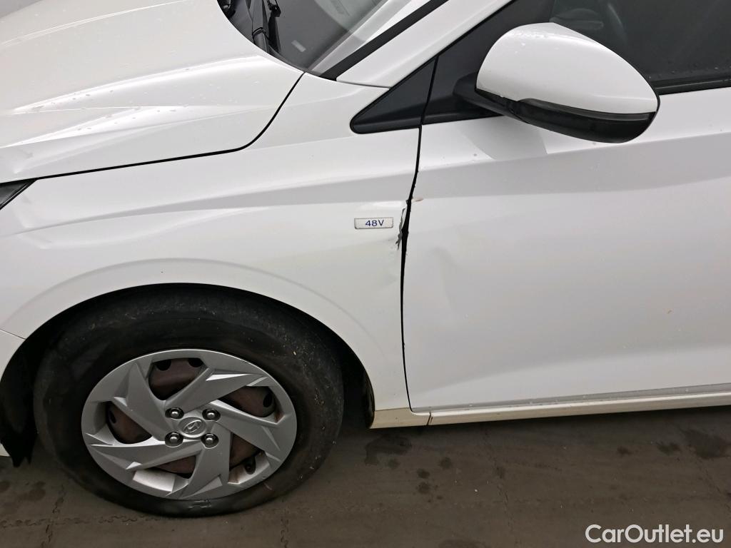  Hyundai  i20 HYUNDAI  / 2020 / 5P / berlina con portón 1.0 TGDI 74kW (100CV) 48V Essence #4