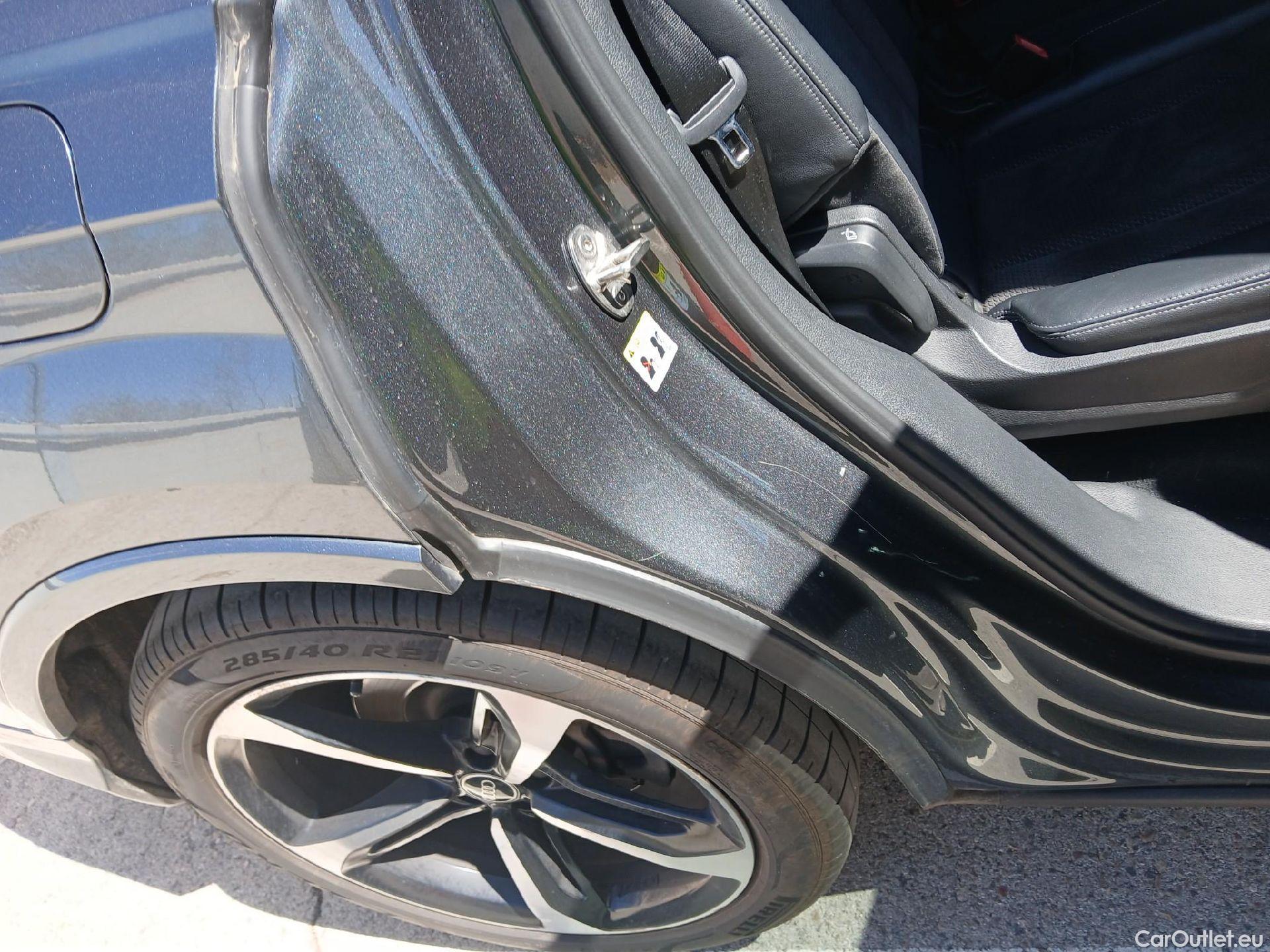  Audi  Q7 AUDI  / 2019 / 5P / todoterreno Black line 55 TFSIe 280kW(381CV) qua tip #2