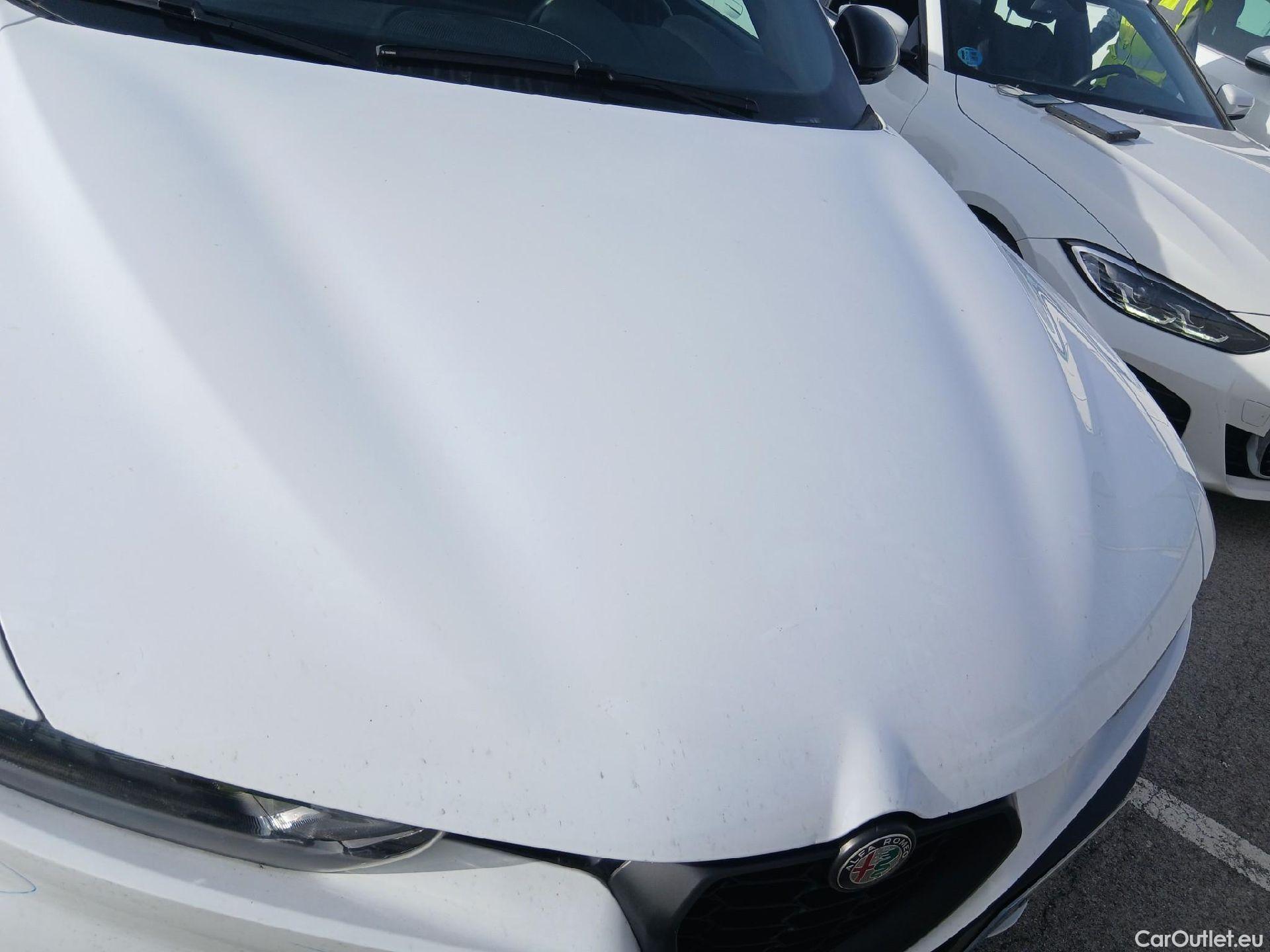  Alfa Romeo  TONALE Alfa Romeo  / 2022 / 5P / todoterreno 1.5 MHEV GASOLINA 130 CV SPRINT FWD #7