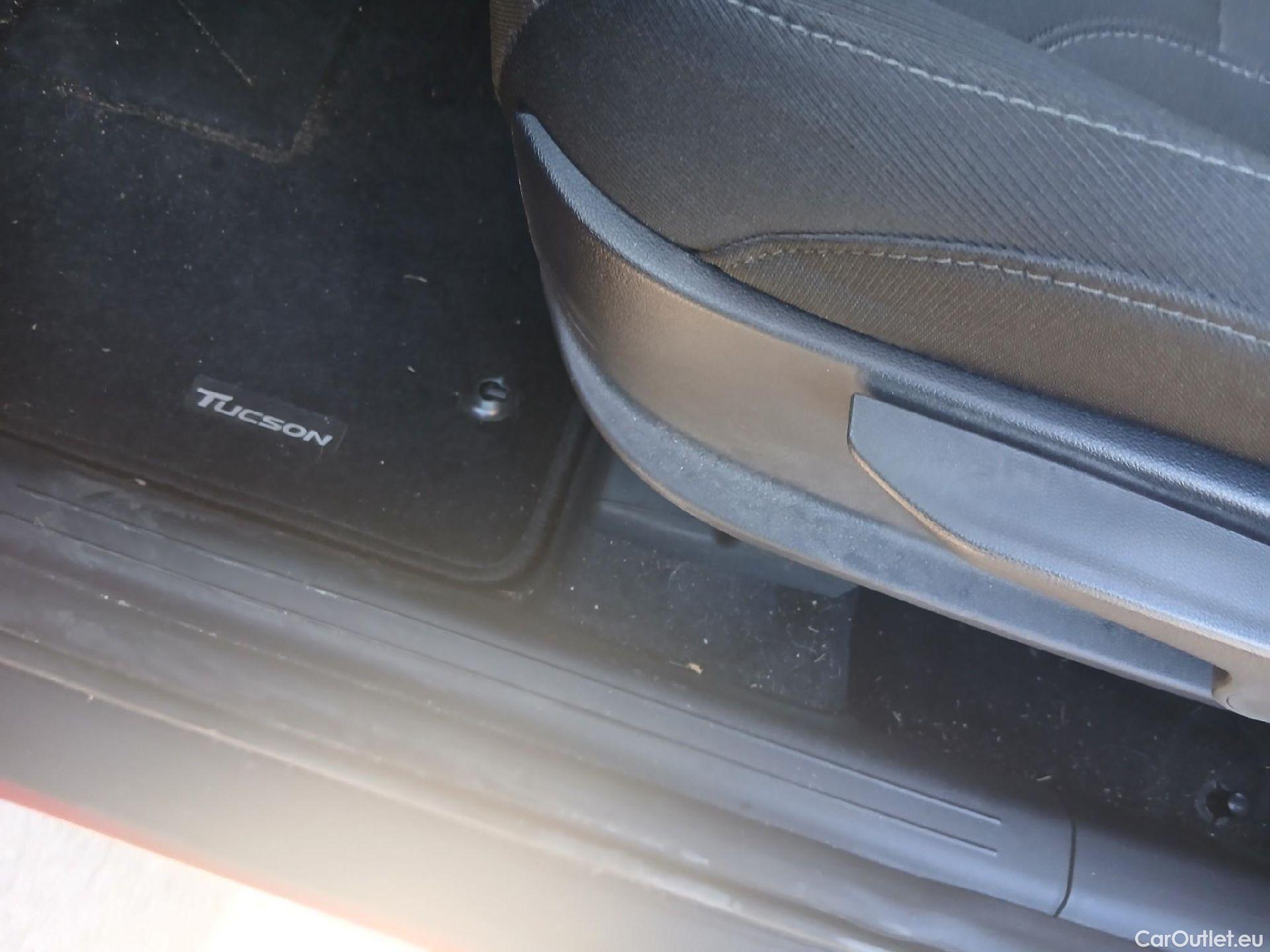  Hyundai  Tucson HYUNDAI  / 2020 / 5P / todoterreno 1.6 TGDI 169kW (230CV) HEV Maxx Auto #3