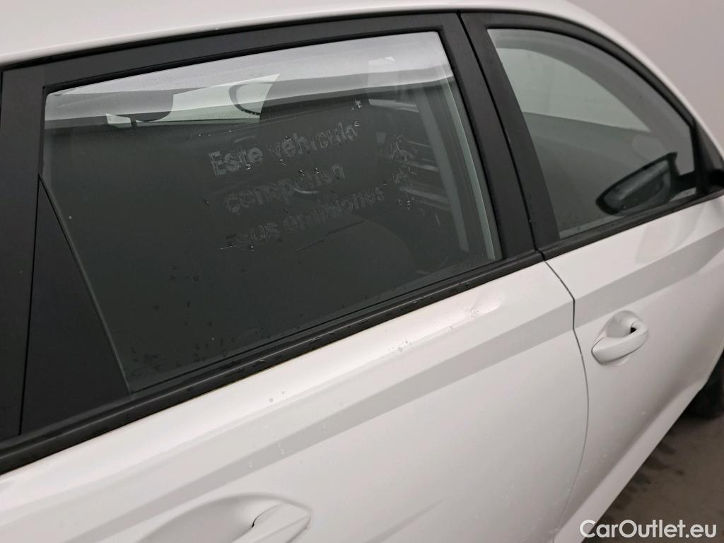  Hyundai  i20 HYUNDAI  / 2020 / 5P / berlina con portón 1.0 TGDI 74kW (100CV) 48V Essence #10