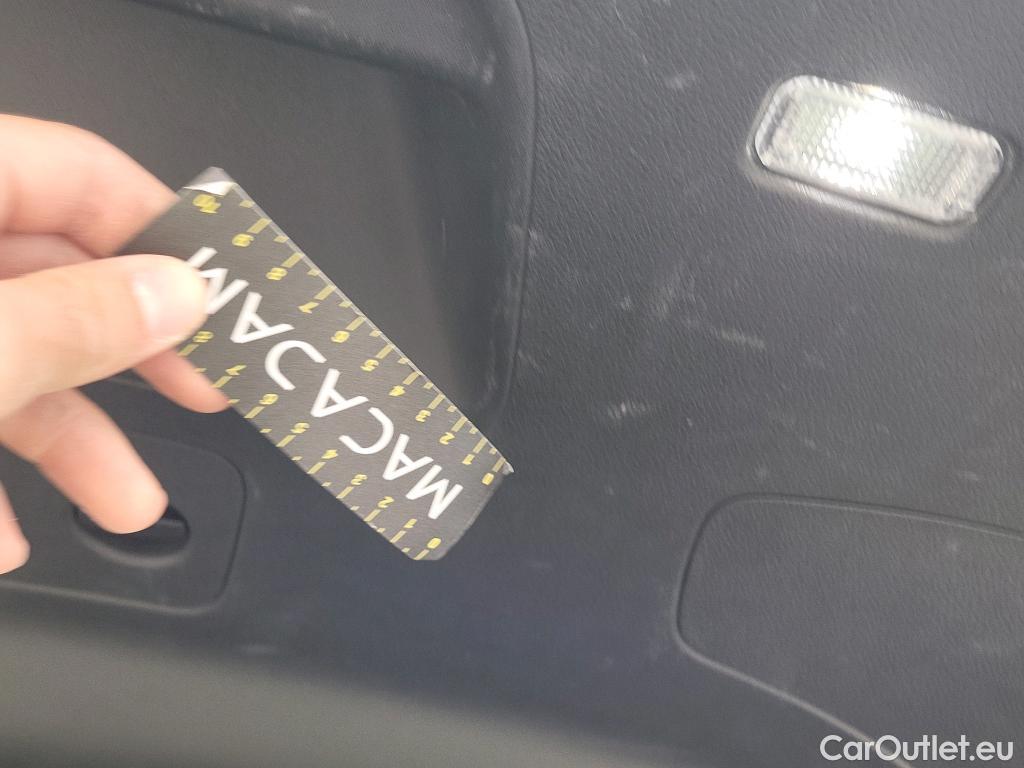  Audi  Q5 AUDI  / 2020 / 5P / todoterreno Genuine 40 TDI 150kW quattro-ultra #6