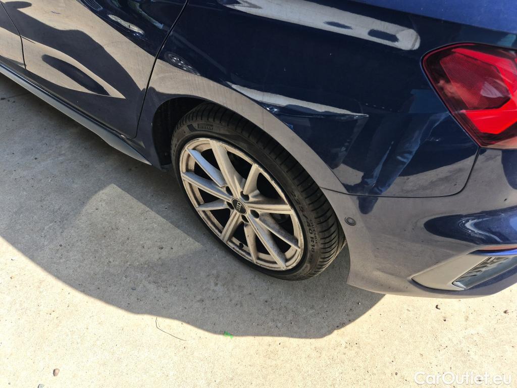  Audi  A3 AUDI  / 2020 / 5P / berlina con portón Sportback S line 30 TDI 85kW (116CV) #5