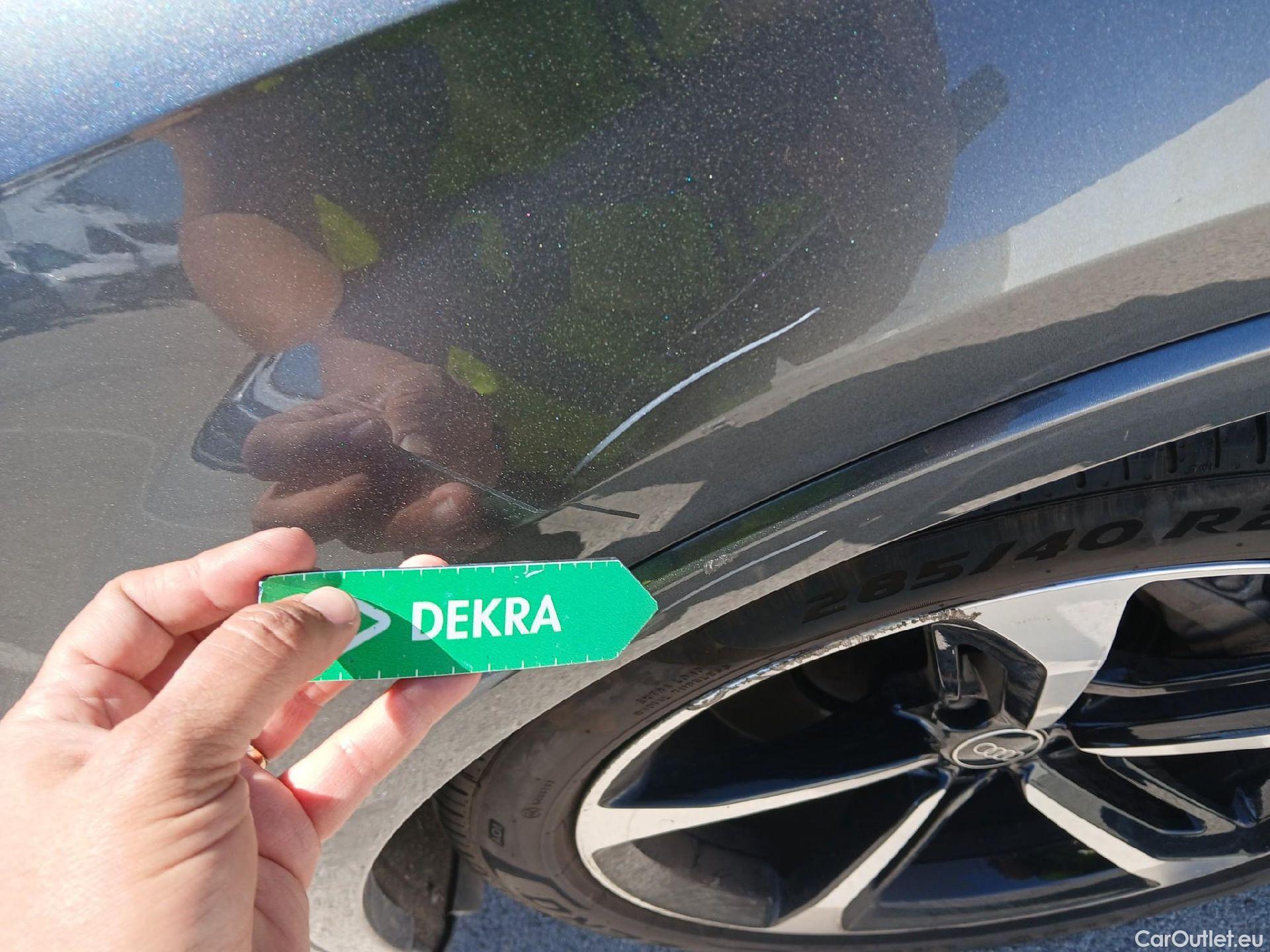  Audi  Q7 AUDI  / 2019 / 5P / todoterreno Black line 55 TFSIe 280kW(381CV) qua tip #24