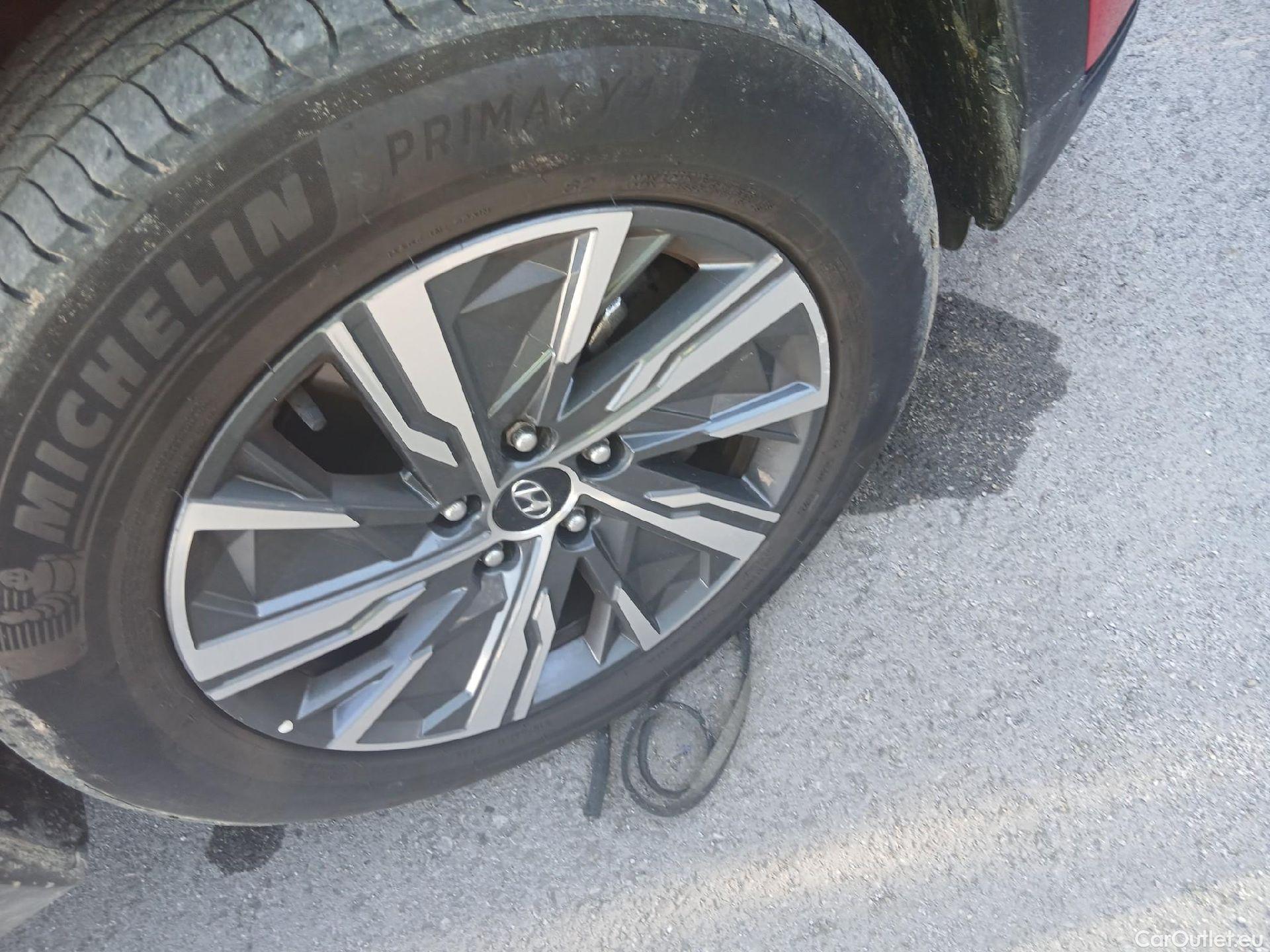  Hyundai  Tucson HYUNDAI  / 2020 / 5P / todoterreno 1.6 TGDI 169kW (230CV) HEV Maxx Auto #24