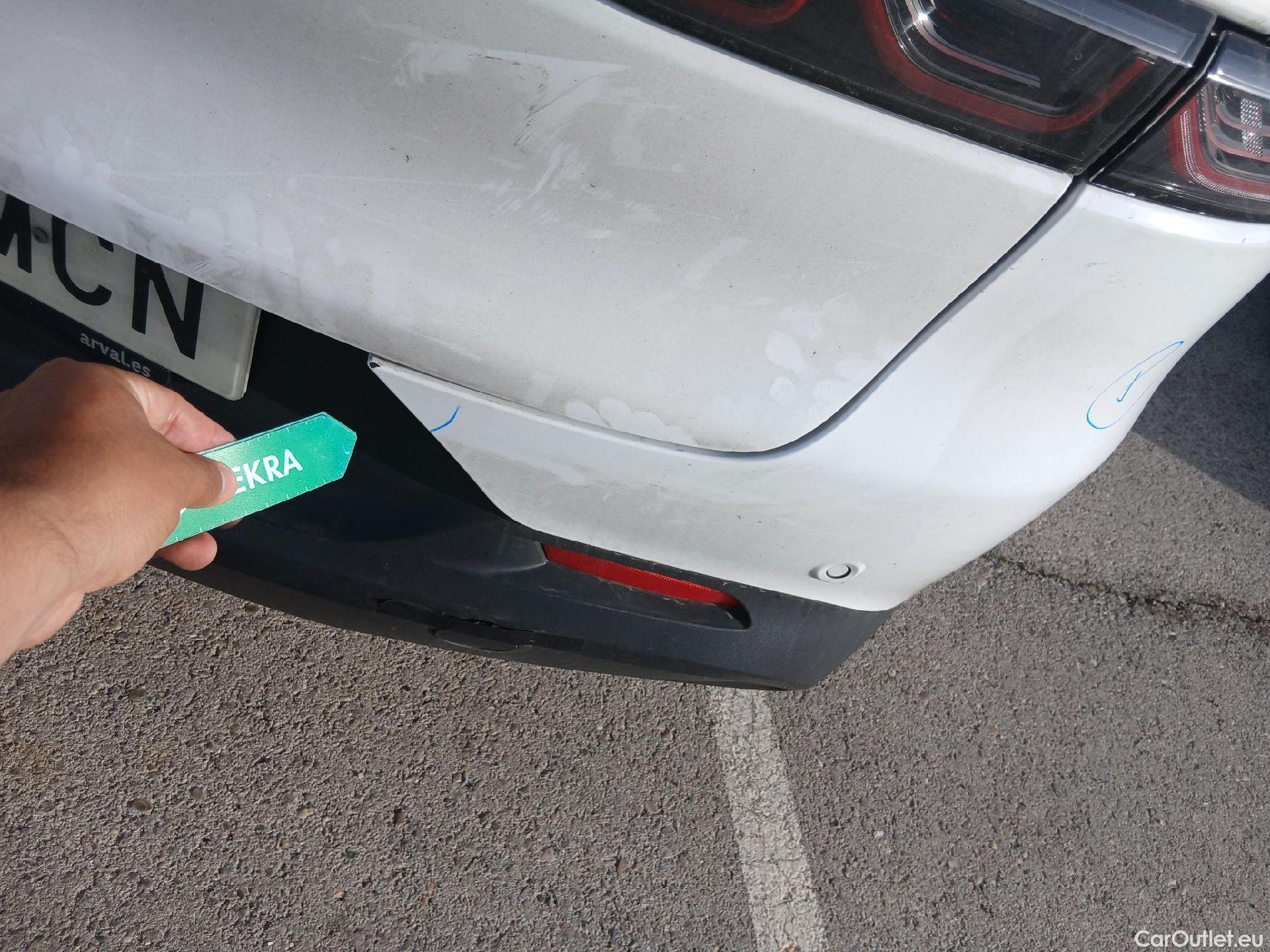  Alfa Romeo  TONALE Alfa Romeo  / 2022 / 5P / todoterreno 1.5 MHEV GASOLINA 130 CV SPRINT FWD #14