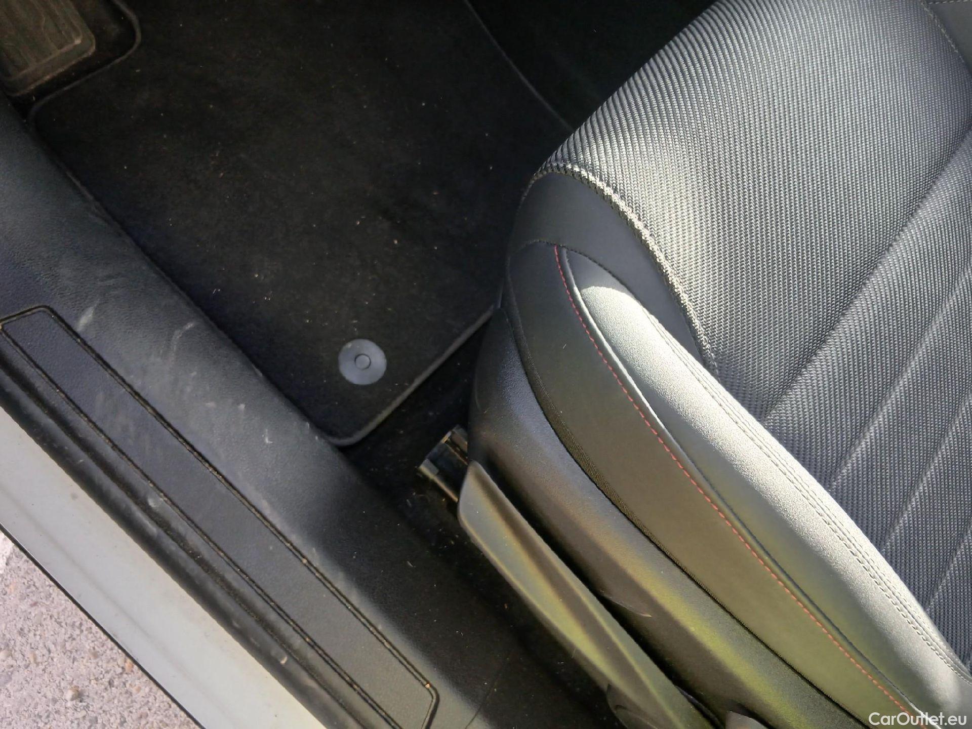  Alfa Romeo  TONALE Alfa Romeo  / 2022 / 5P / todoterreno 1.5 MHEV GASOLINA 130 CV SPRINT FWD #2