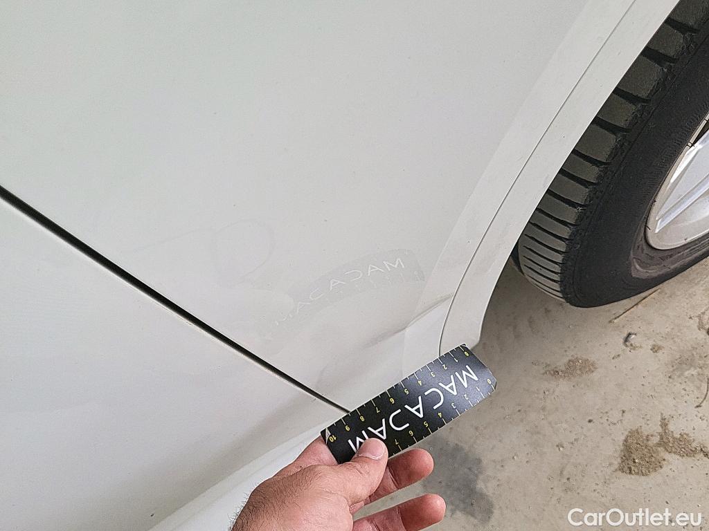  Audi  Q5 AUDI  / 2020 / 5P / todoterreno Genuine 40 TDI 150kW quattro-ultra #4