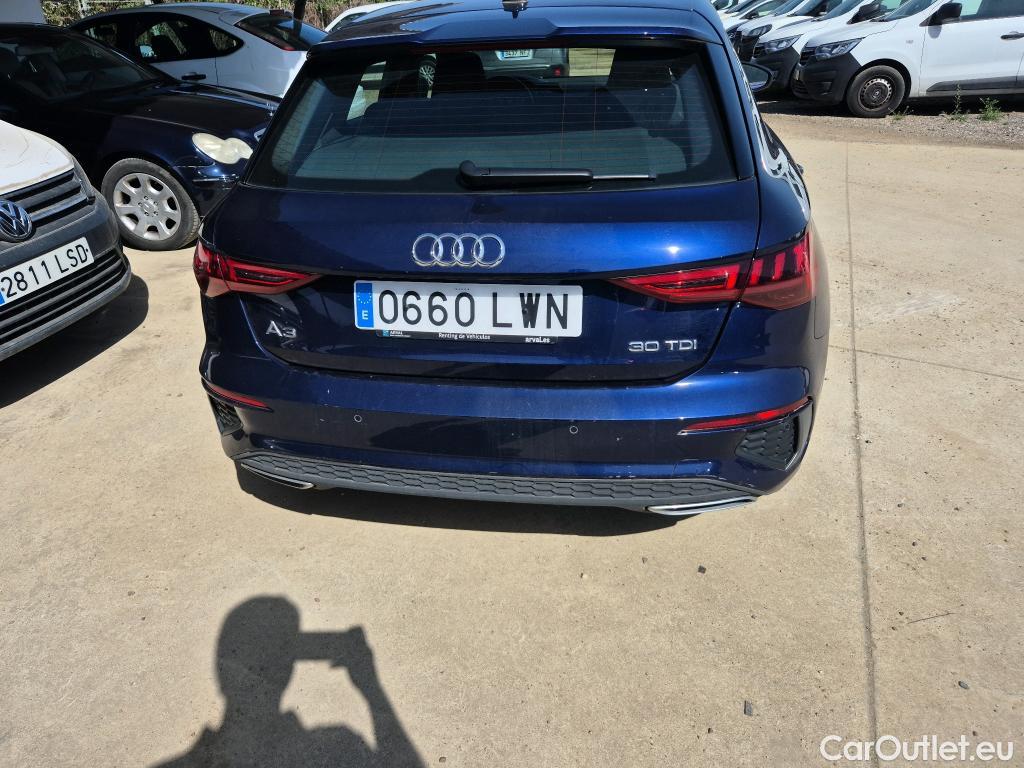  Audi  A3 AUDI  / 2020 / 5P / berlina con portón Sportback S line 30 TDI 85kW (116CV) #18