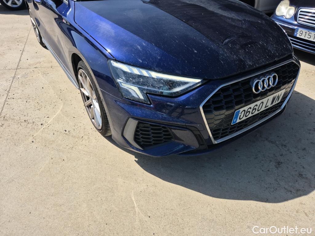  Audi  A3 AUDI  / 2020 / 5P / berlina con portón Sportback S line 30 TDI 85kW (116CV) #15