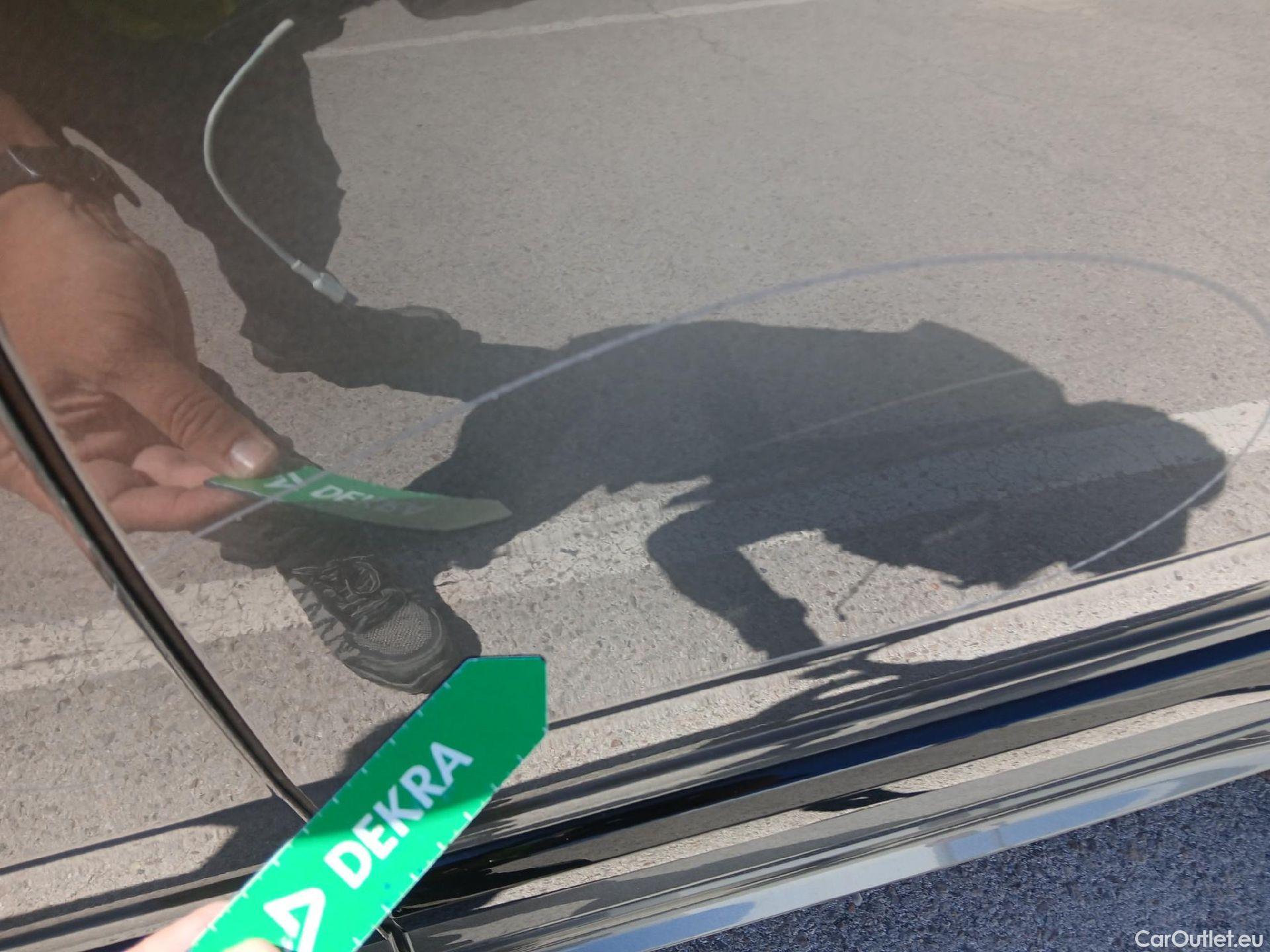  Audi  Q7 AUDI  / 2019 / 5P / todoterreno Black line 55 TFSIe 280kW(381CV) qua tip #29