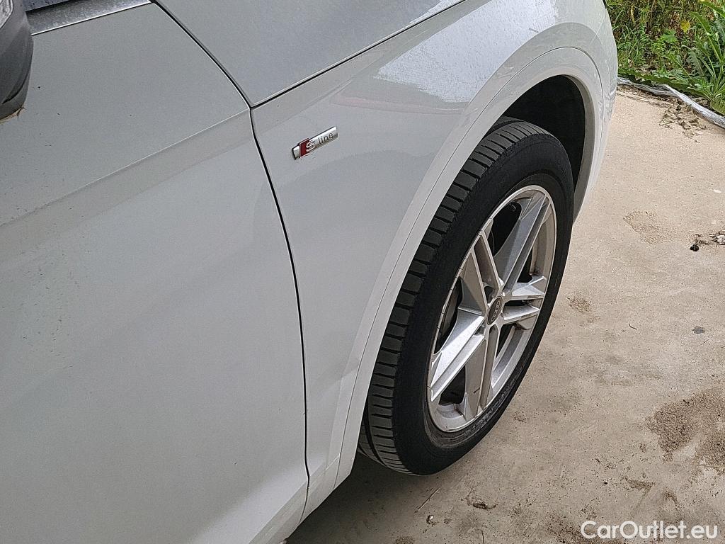  Audi  Q5 AUDI  / 2020 / 5P / todoterreno Genuine 40 TDI 150kW quattro-ultra #3