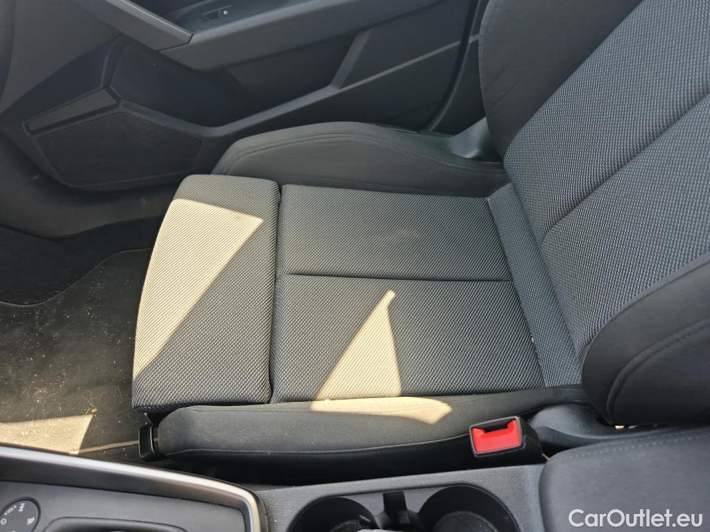  Audi  A3 AUDI  / 2020 / 5P / berlina con portón Sportback S line 30 TDI 85kW (116CV) #23