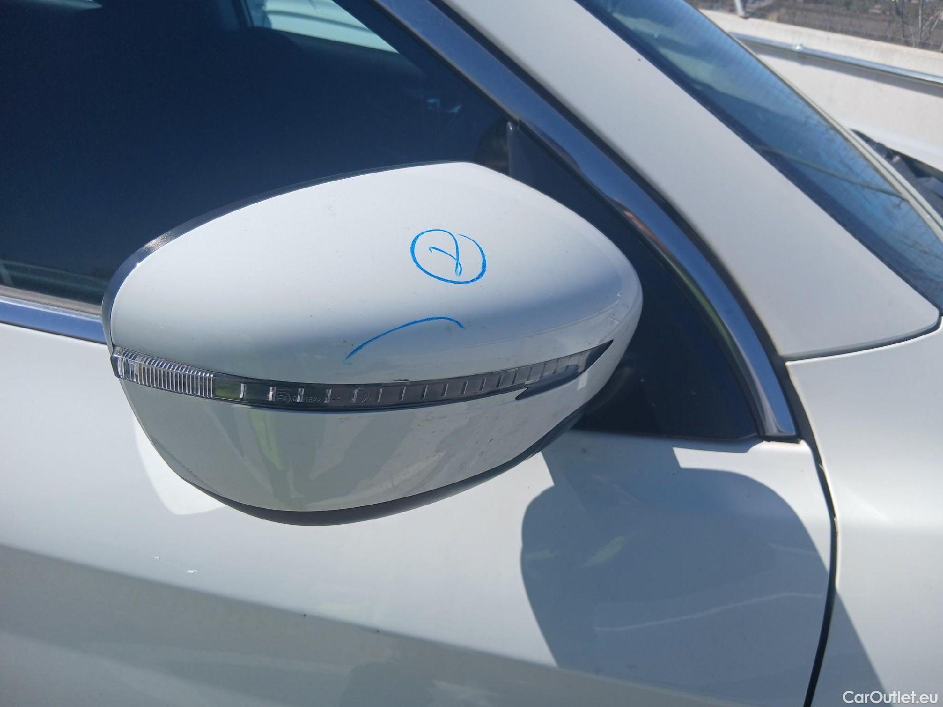  Nissan  Qashqai NISSAN  / 2017 / 5P / todoterreno DIG-T 103 kW (140 CV) E6D ACENTA (AC) #41