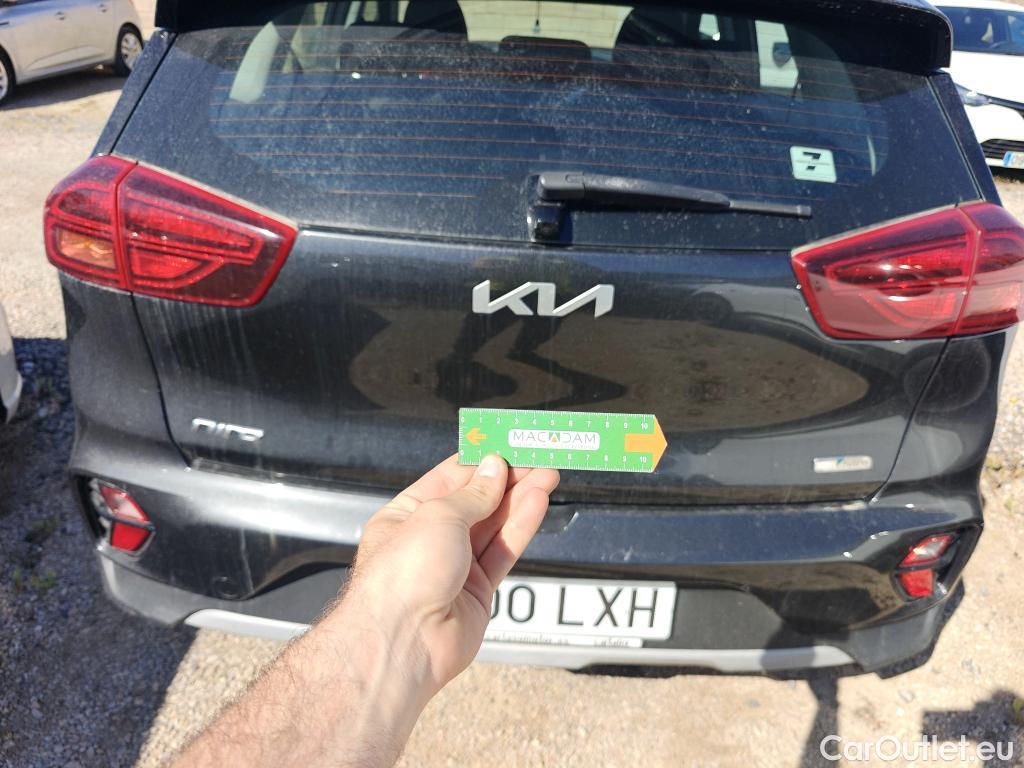  KIA  Niro KIA  / 2019 / 5P / crossover 1.6 GDi HEV 104kW (141CV) Concept #8