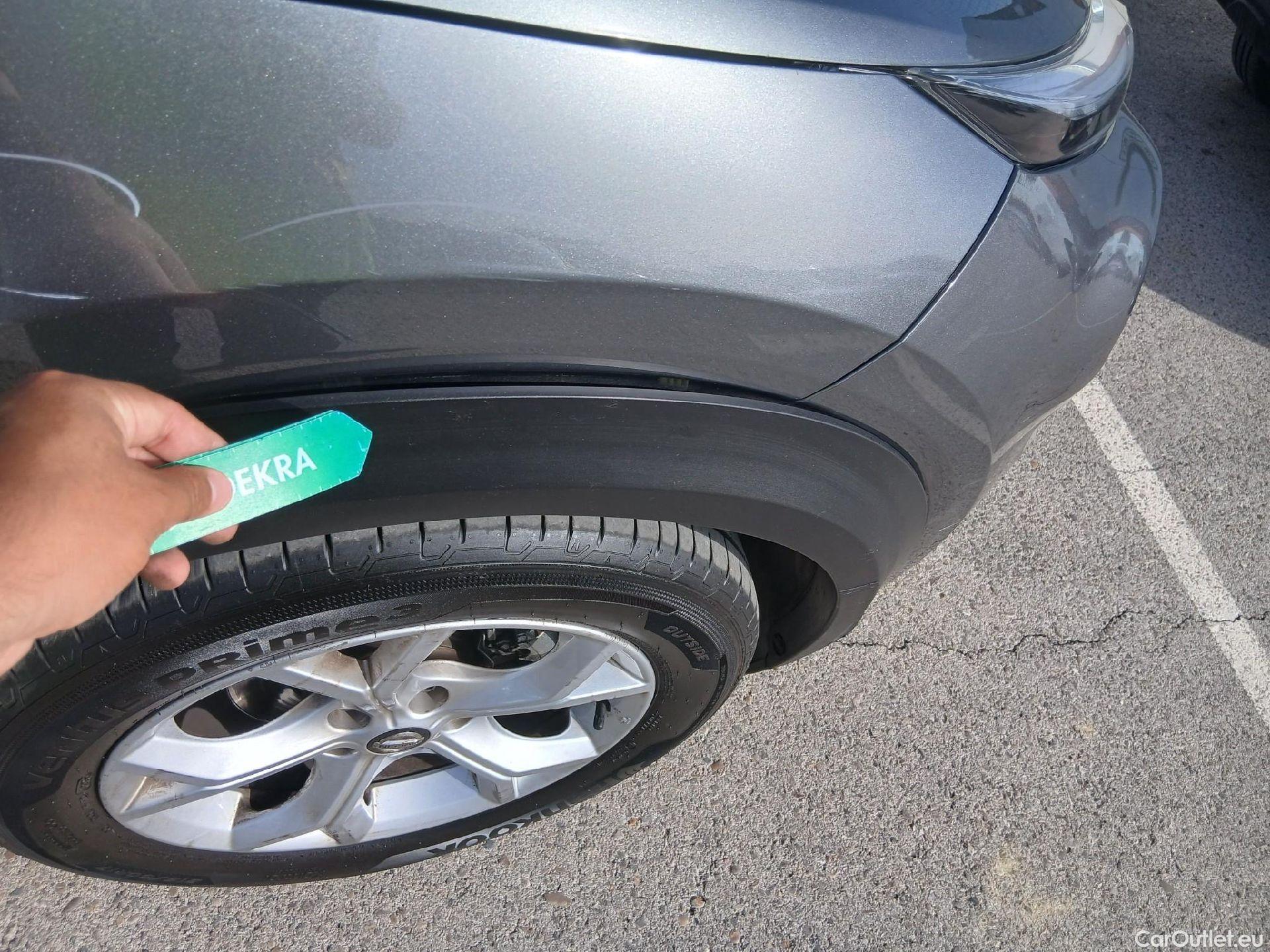  Nissan  Juke NISSAN  / 2019 / 5P / crossover DIG-T 84 kW (114 CV) DCT 7 V N-Connecta (AC2) #43