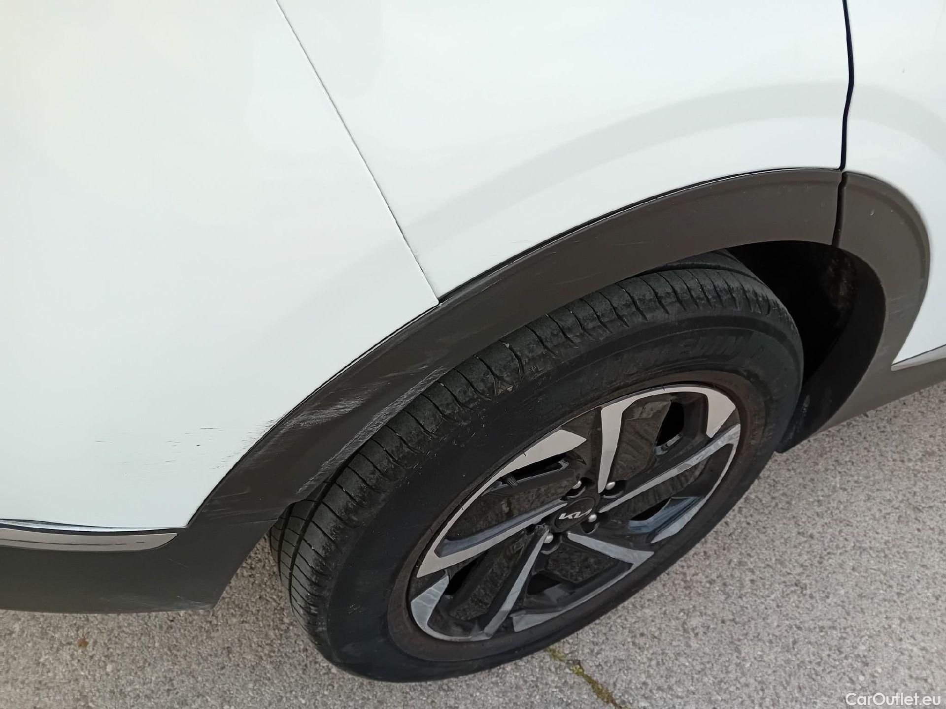  KIA  Sportage KIA  / 2022 / 5P / todoterreno 1.6 T-GDi MHEV 110kW (150CV) Drive 4x2 #6