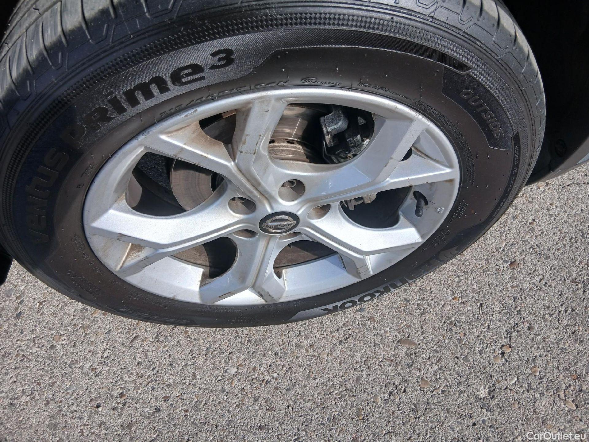  Nissan  Juke NISSAN  / 2019 / 5P / crossover DIG-T 84 kW (114 CV) DCT 7 V N-Connecta (AC2) #46