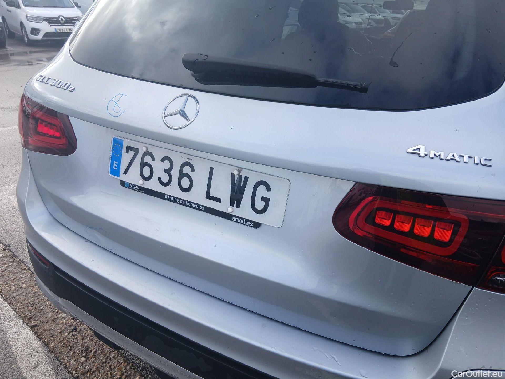  Mercedes  G-Klasee MERCEDES-BENZ Clase GLC 300 e 4MATIC 320 CV  #19